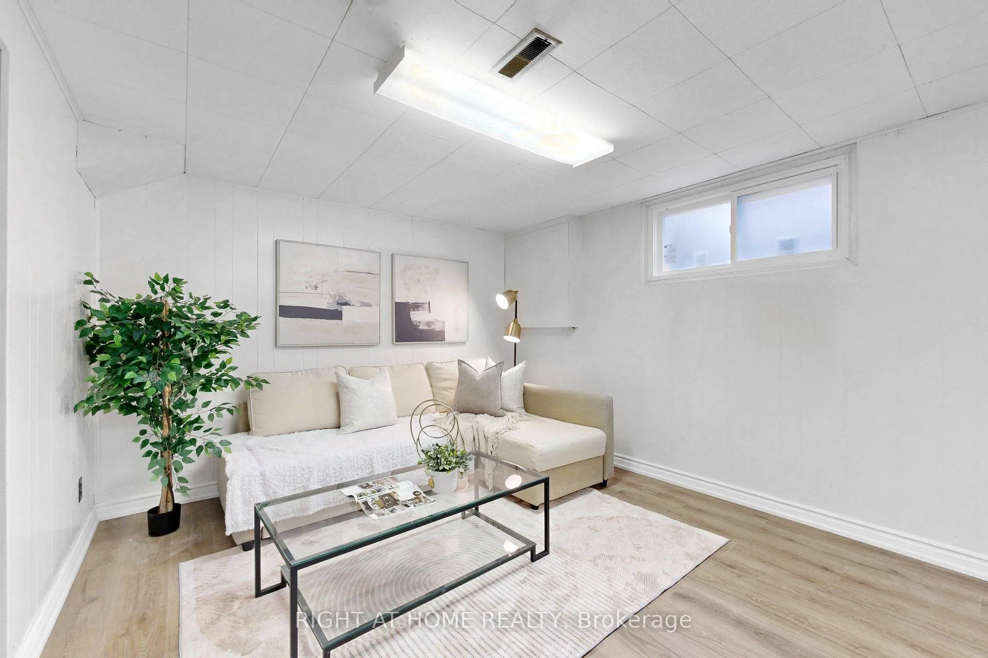 Photo 40 of 343 Fairlawn Street, Oshawa, McLaughlin — HOMEH