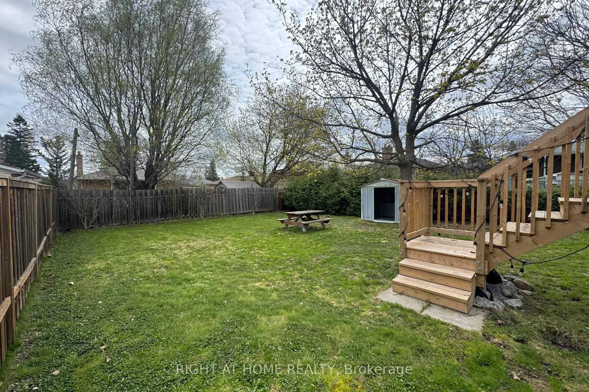 Photo 44 of 343 Fairlawn Street, Oshawa, McLaughlin — HOMEH