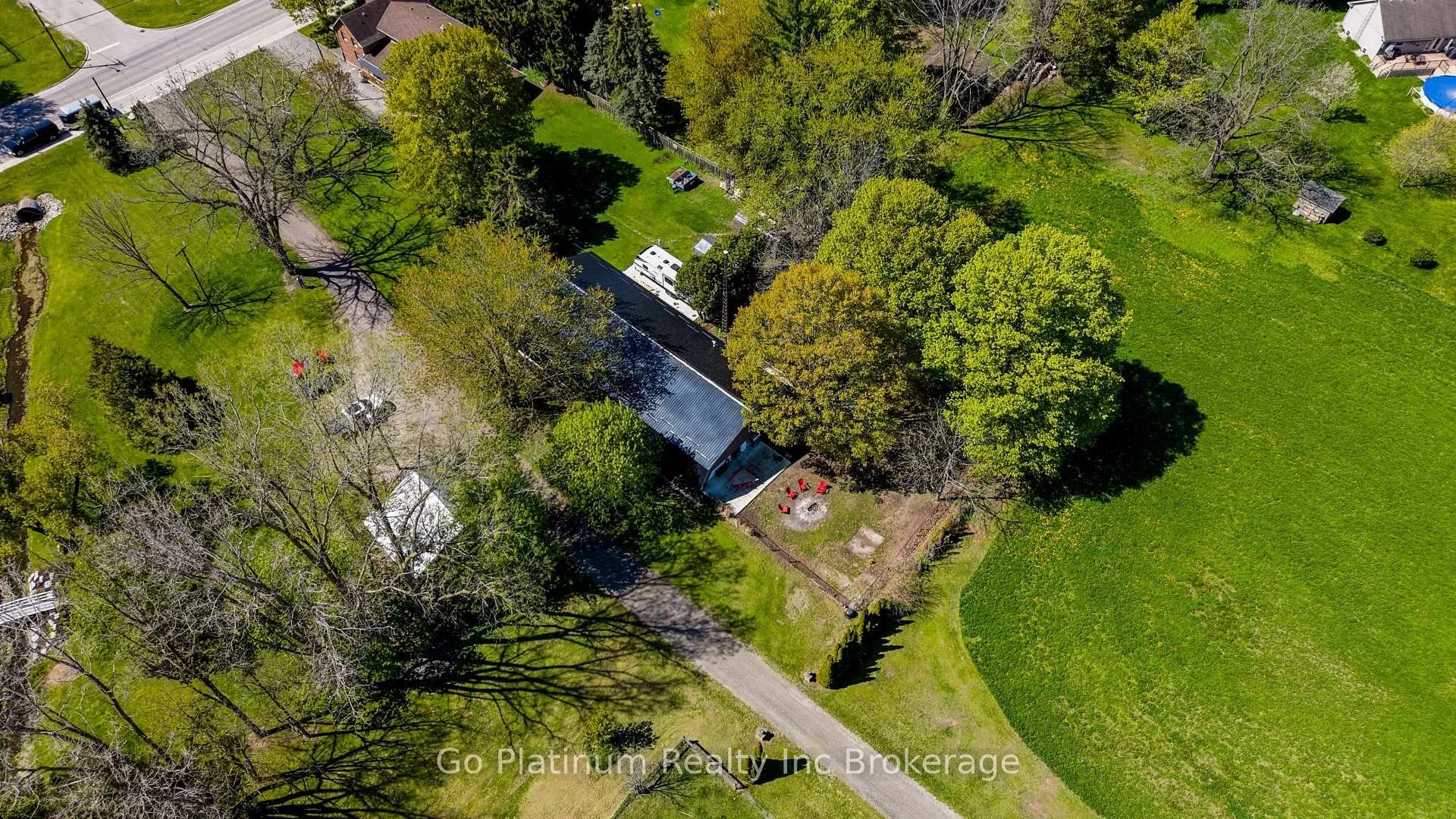 Photo 6 of 430 Main Street E, Norwich, Springford — HOMEH