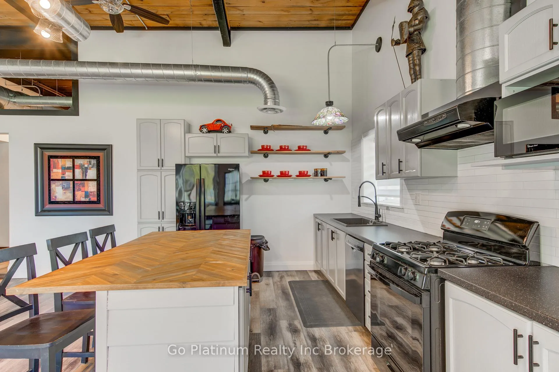 Photo 14 of 430 Main Street E, Norwich, Springford — HOMEH