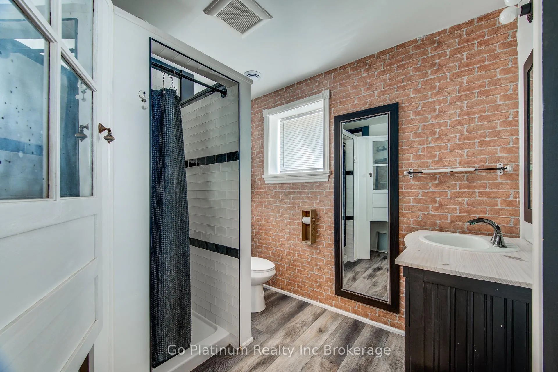 Photo 19 of 430 Main Street E, Norwich, Springford — HOMEH