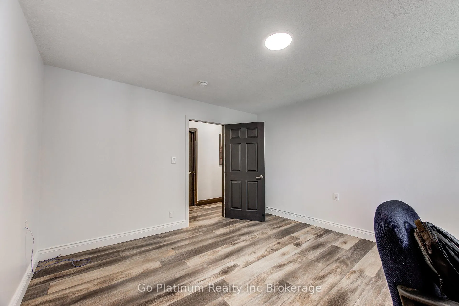 Photo 22 of 430 Main Street E, Norwich, Springford — HOMEH