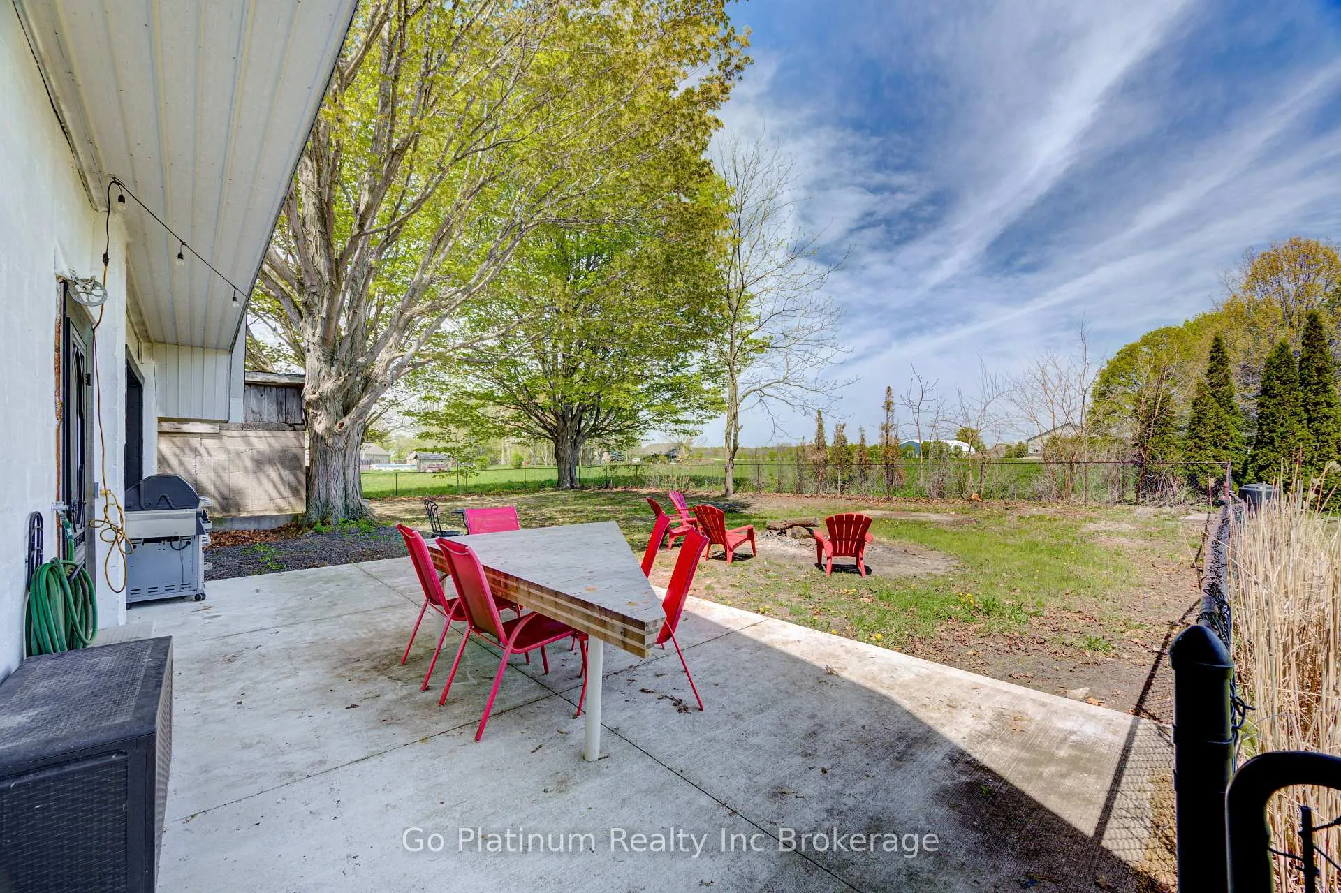 Photo 33 of 430 Main Street E, Norwich, Springford — HOMEH
