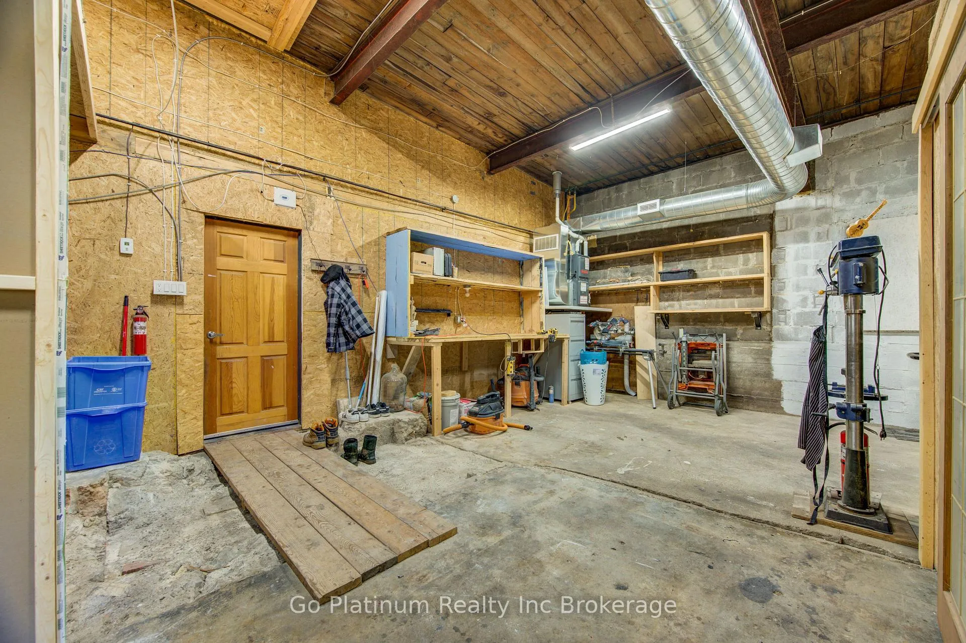 Photo 39 of 430 Main Street E, Norwich, Springford — HOMEH