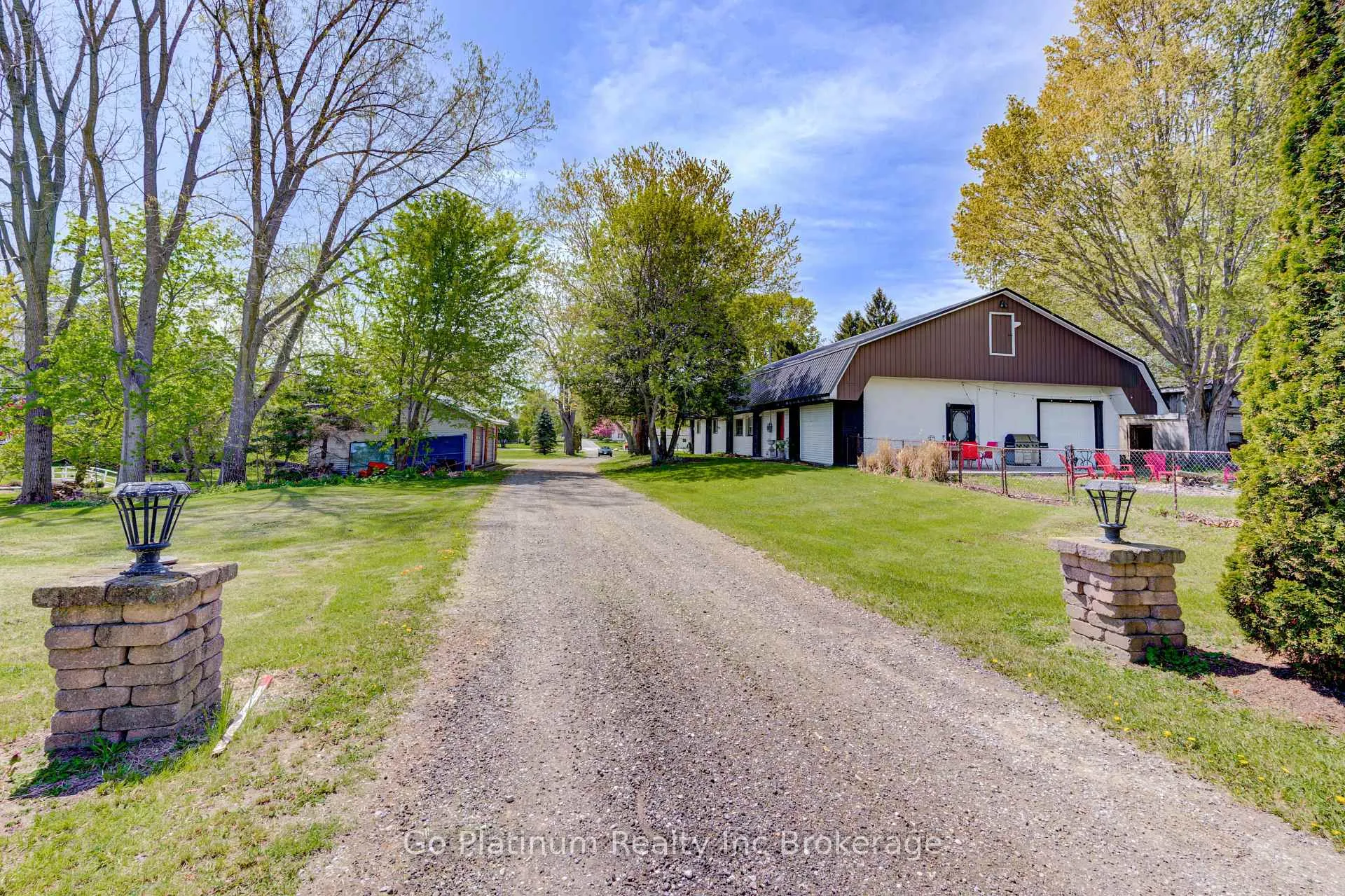 Photo 46 of 430 Main Street E, Norwich, Springford — HOMEH