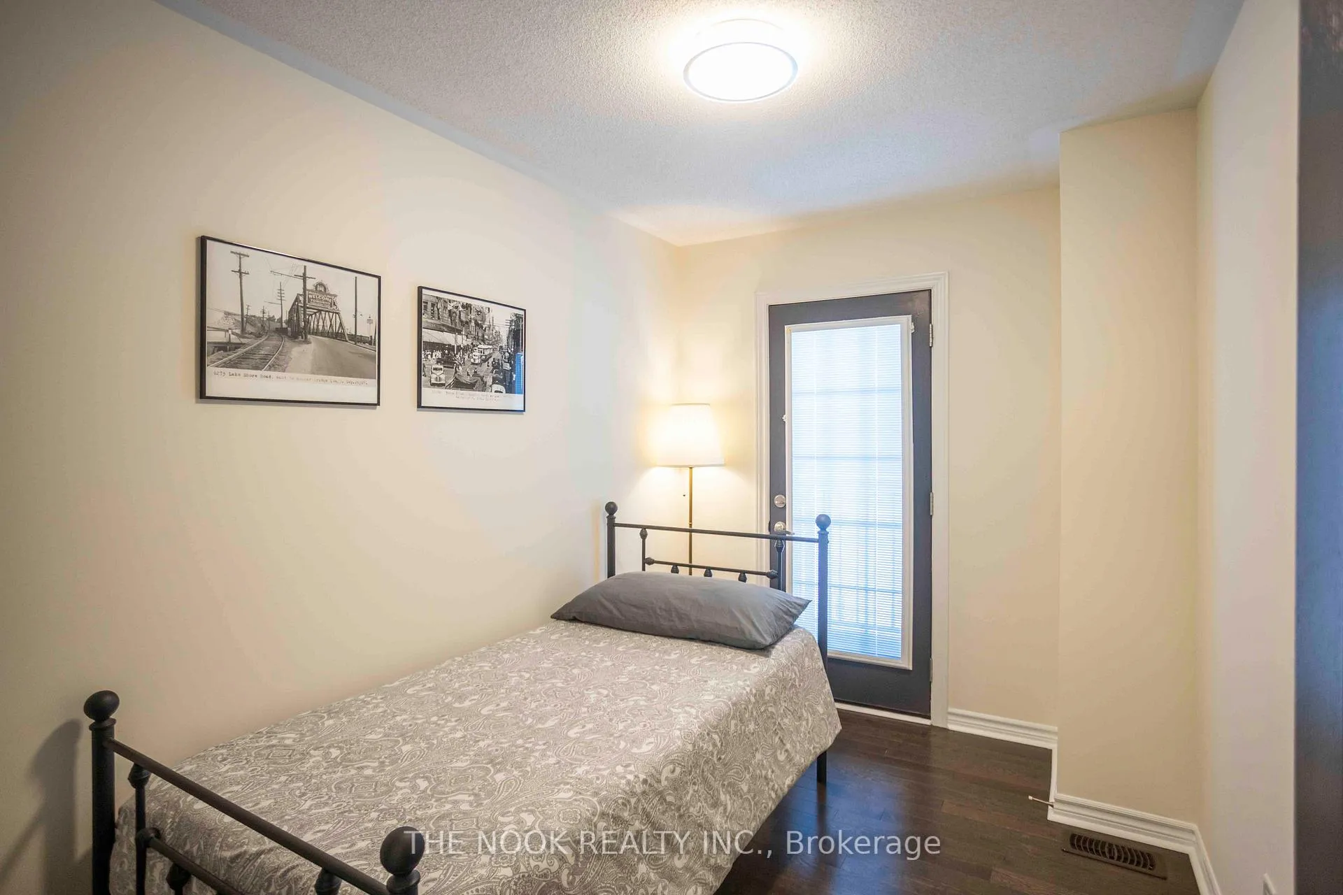 Photo 21 of 36 Ferris Square, Clarington, Courtice — HOMEH