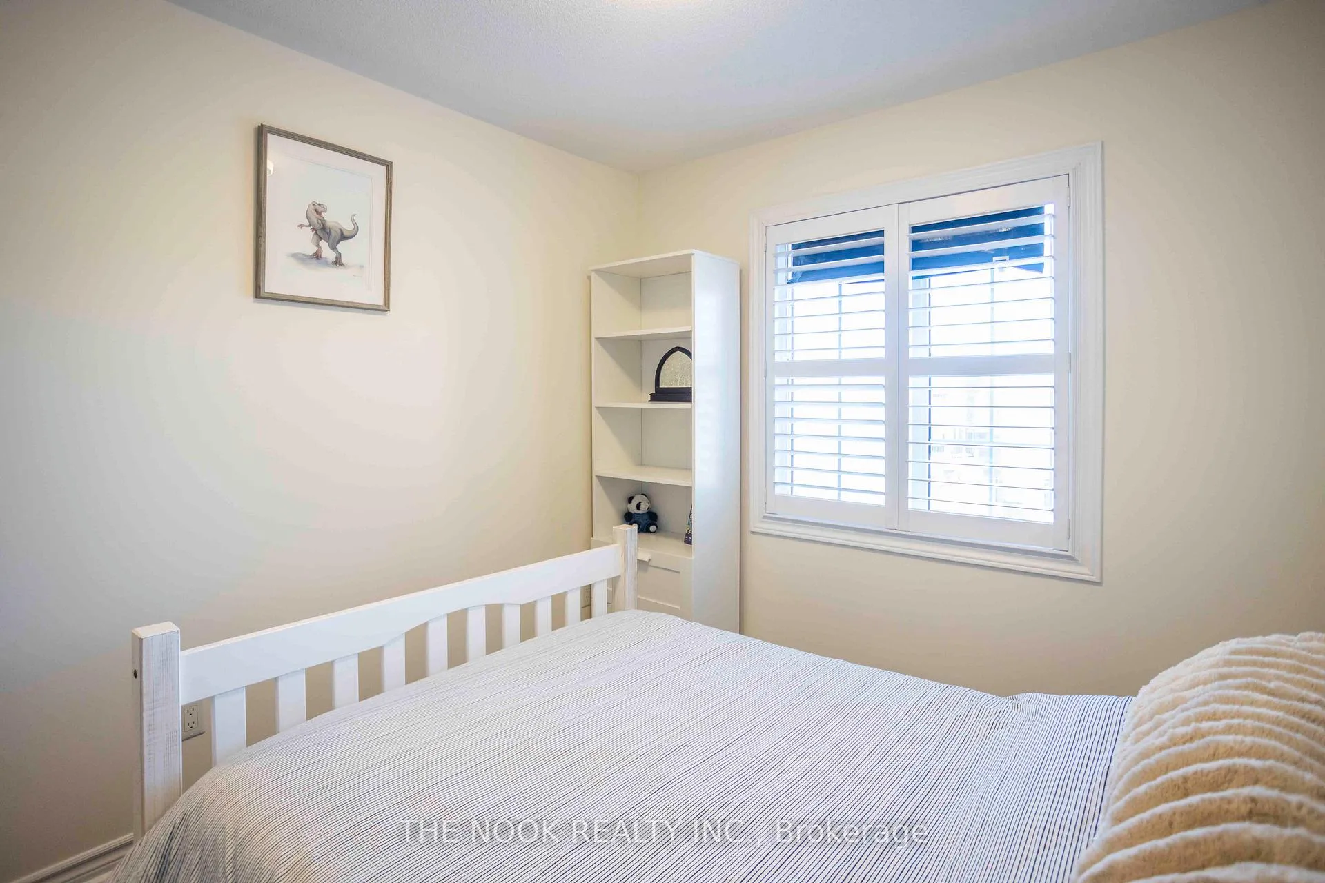 Photo 22 of 36 Ferris Square, Clarington, Courtice — HOMEH