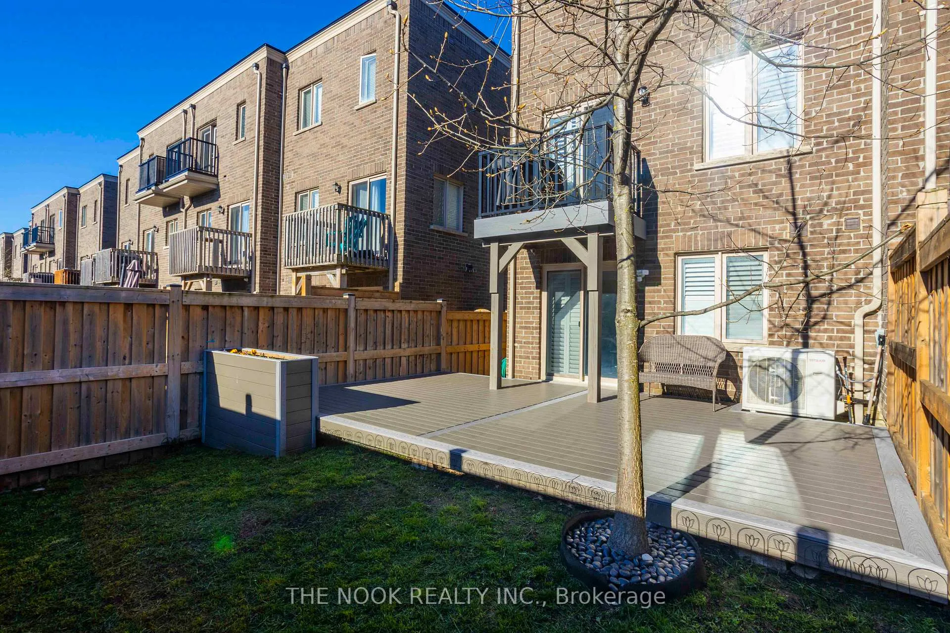 Photo 37 of 36 Ferris Square, Clarington, Courtice — HOMEH