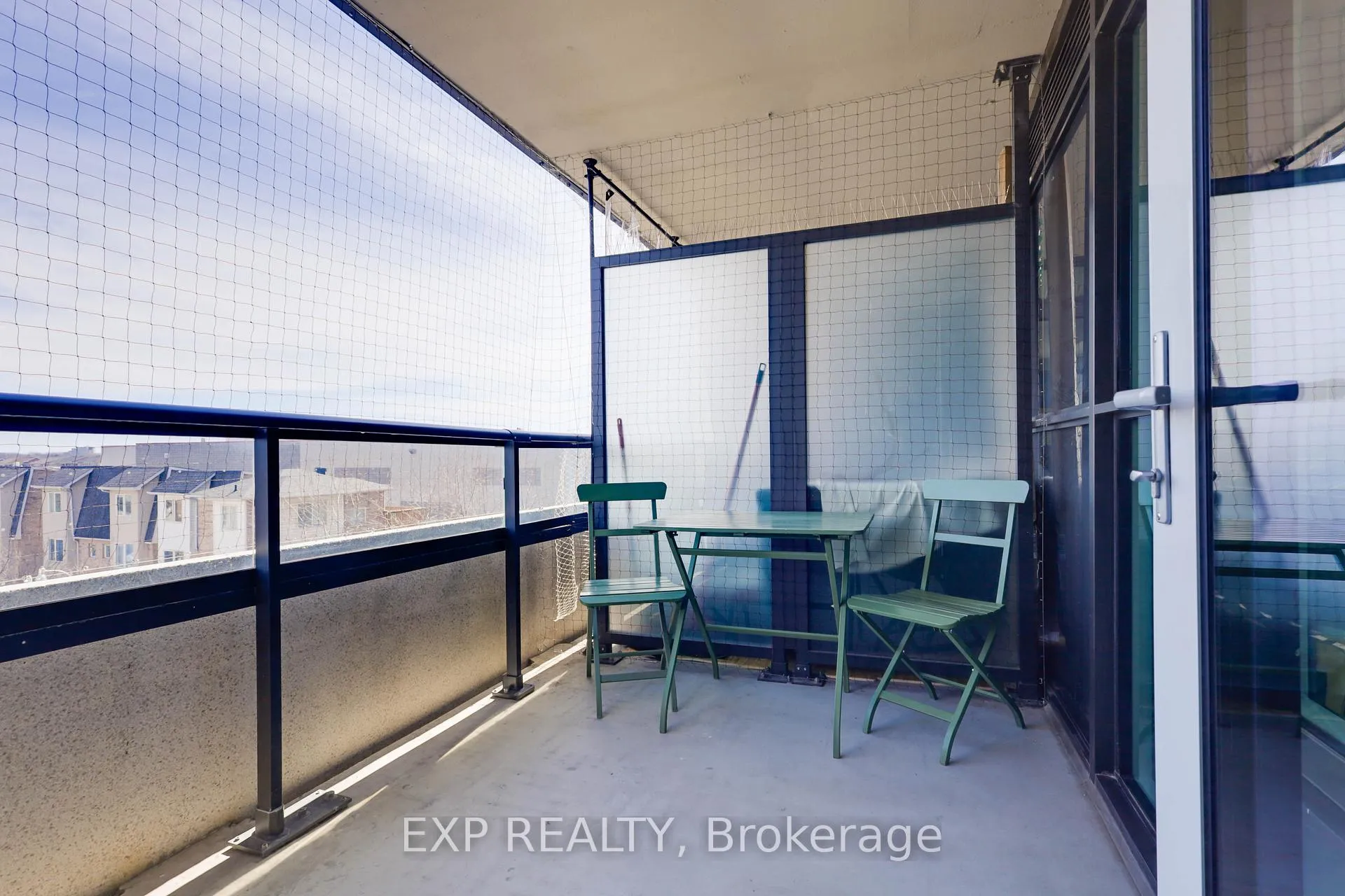 Photo 10 of Unit 410, 8 Trent Avenue, Toronto, East End-Danforth — HOMEH