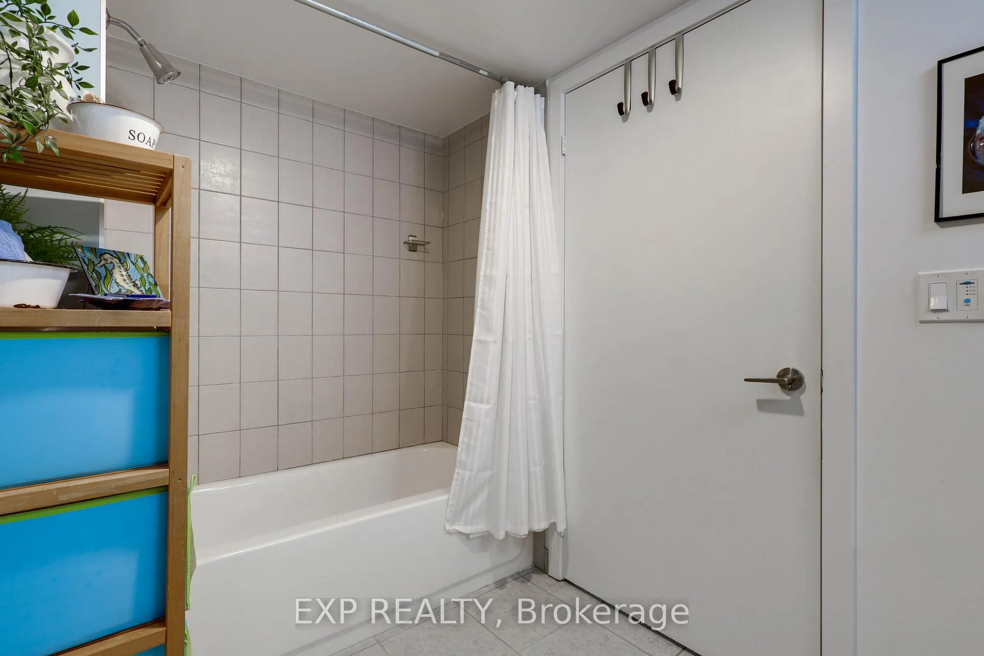 Photo 14 of Unit 410, 8 Trent Avenue, Toronto, East End-Danforth — HOMEH