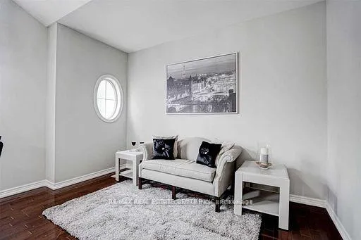 Photo 7 of 148 Bonistel Crescent, Brampton, Fletcher's Meadow — HOMEH