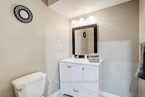 Photo 23 of 148 Bonistel Crescent, Brampton, Fletcher's Meadow — HOMEH