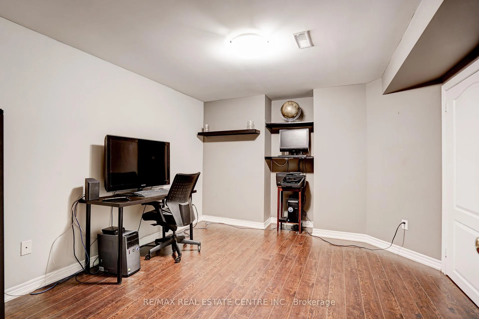 Photo 29 of 148 Bonistel Crescent, Brampton, Fletcher's Meadow — HOMEH