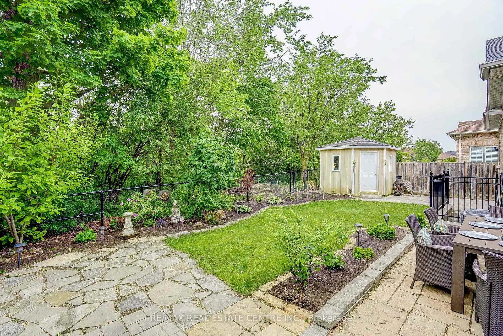 Photo 36 of 148 Bonistel Crescent, Brampton, Fletcher's Meadow — HOMEH