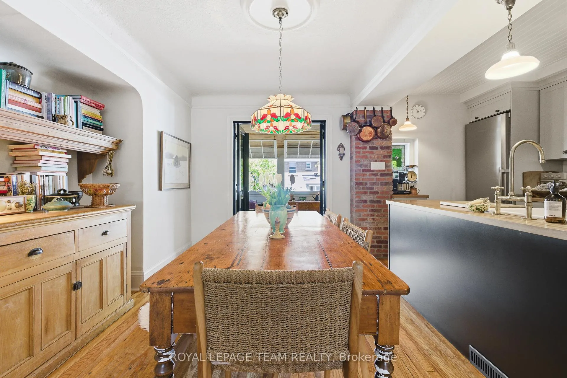 Photo 10 of 7 Edina Street, Ottawa, Ottawa West — HOMEH