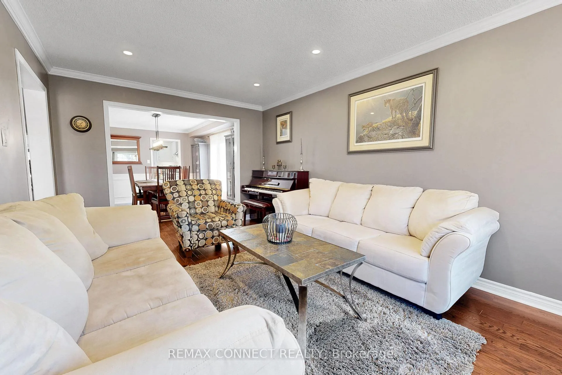 Photo 9 of 20 Goldsmith Crescent, Newmarket, Armitage — HOMEH