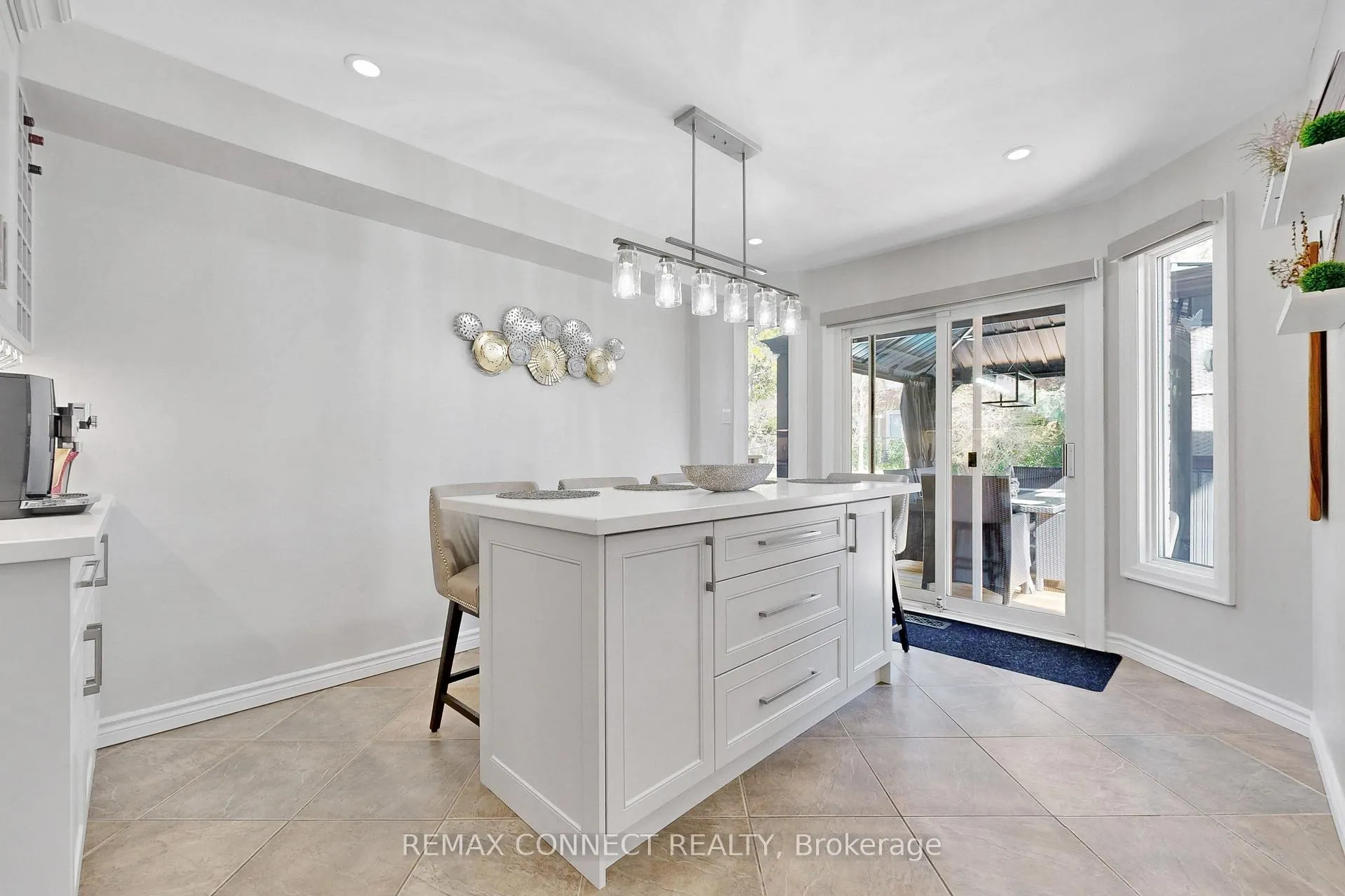 Photo 11 of 20 Goldsmith Crescent, Newmarket, Armitage — HOMEH