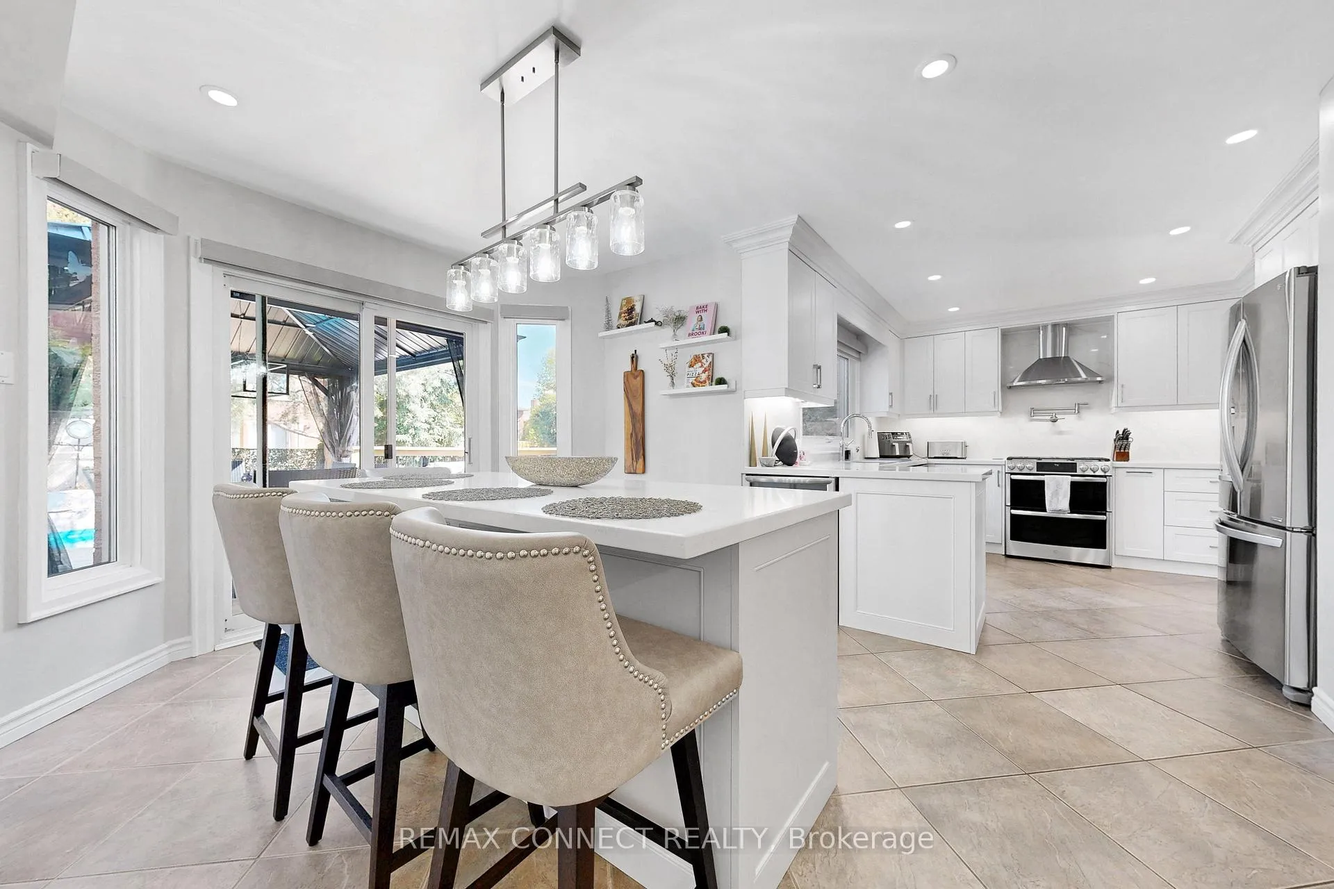 Photo 12 of 20 Goldsmith Crescent, Newmarket, Armitage — HOMEH