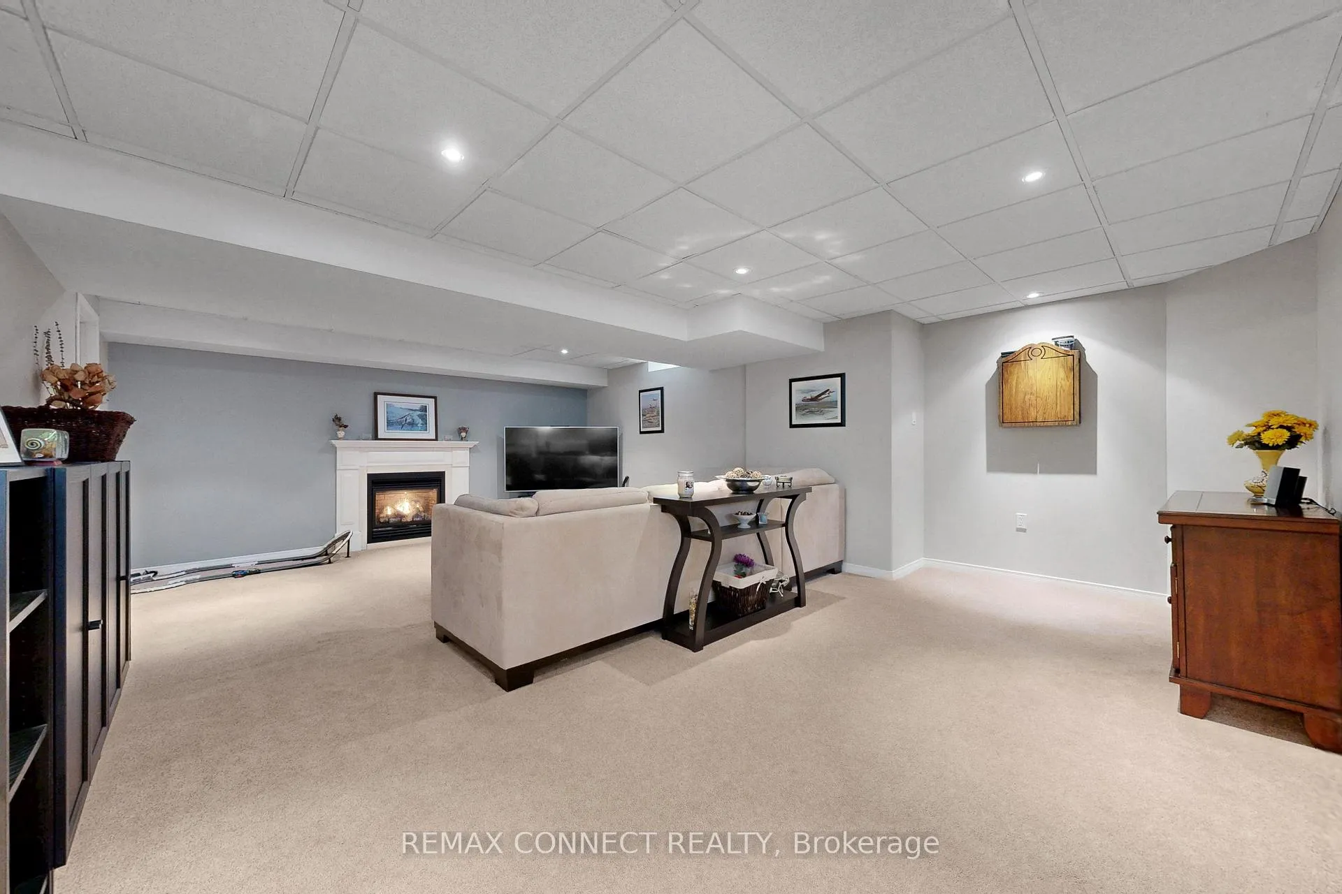 Photo 38 of 20 Goldsmith Crescent, Newmarket, Armitage — HOMEH