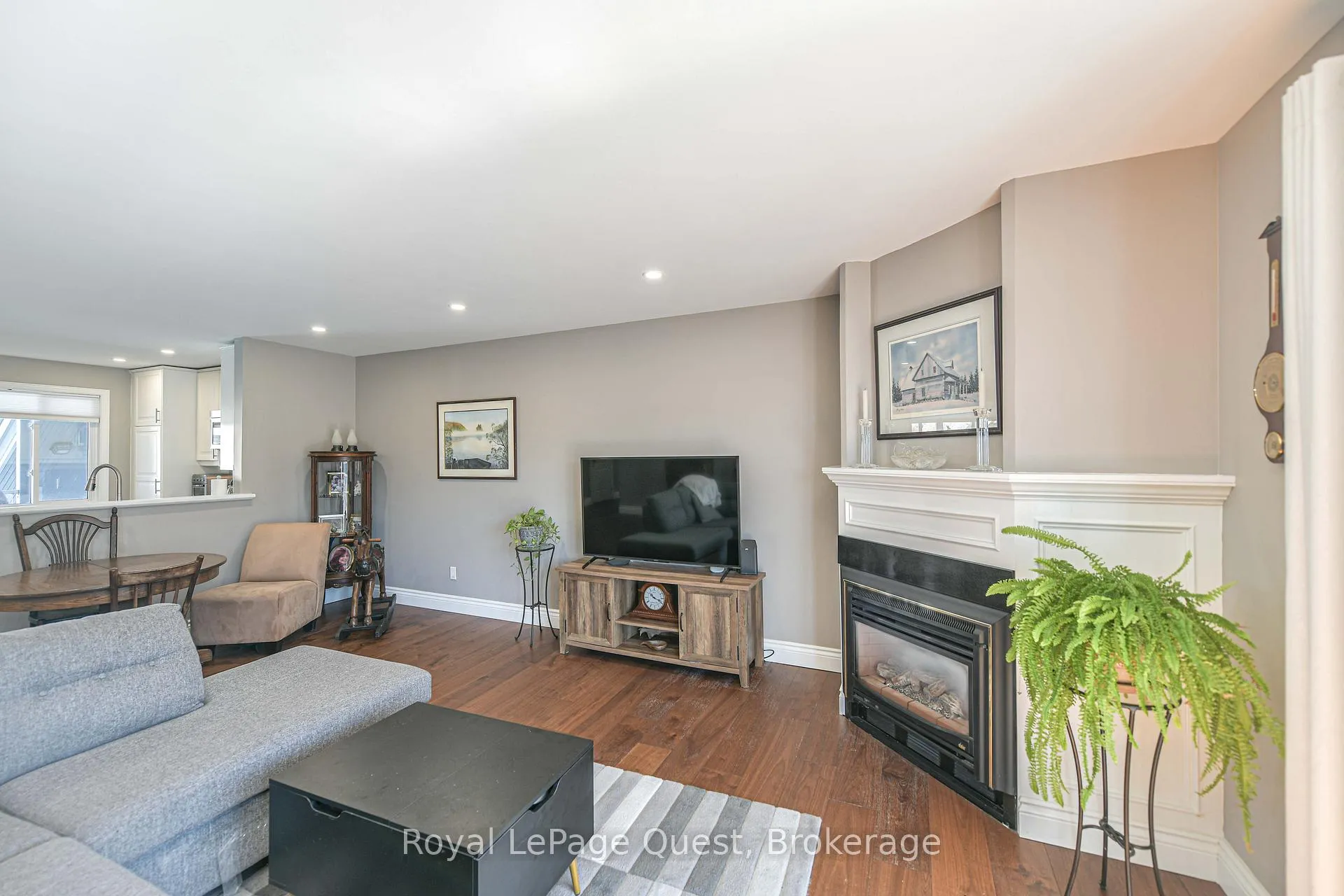 Photo 14 of Unit 202, 585 Atherley Road, Orillia — HOMEH
