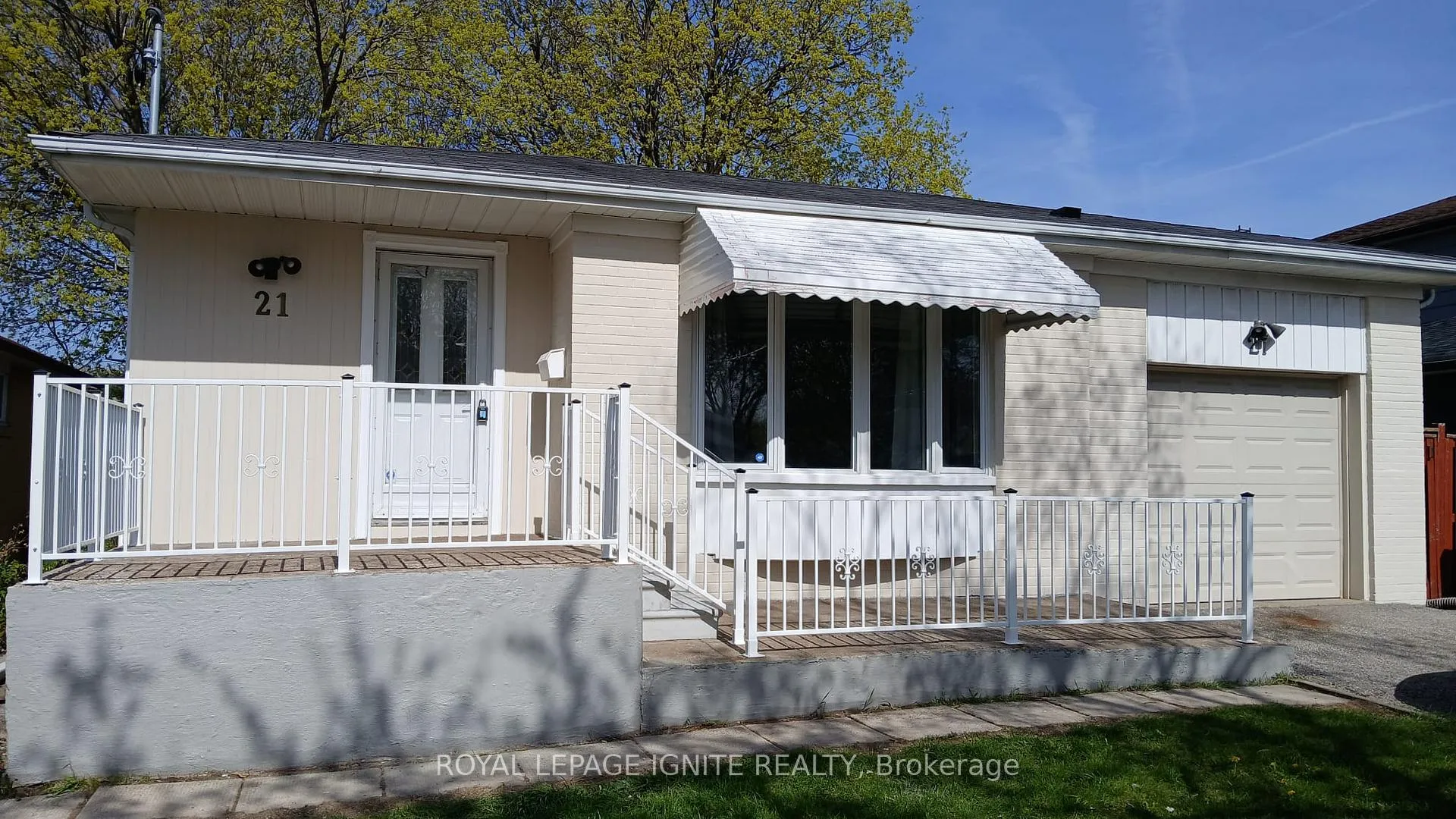 Photo 1 of Unit Main, 21 Humheller Road, Etobicoke, West Humber-Clairville — HOMEH