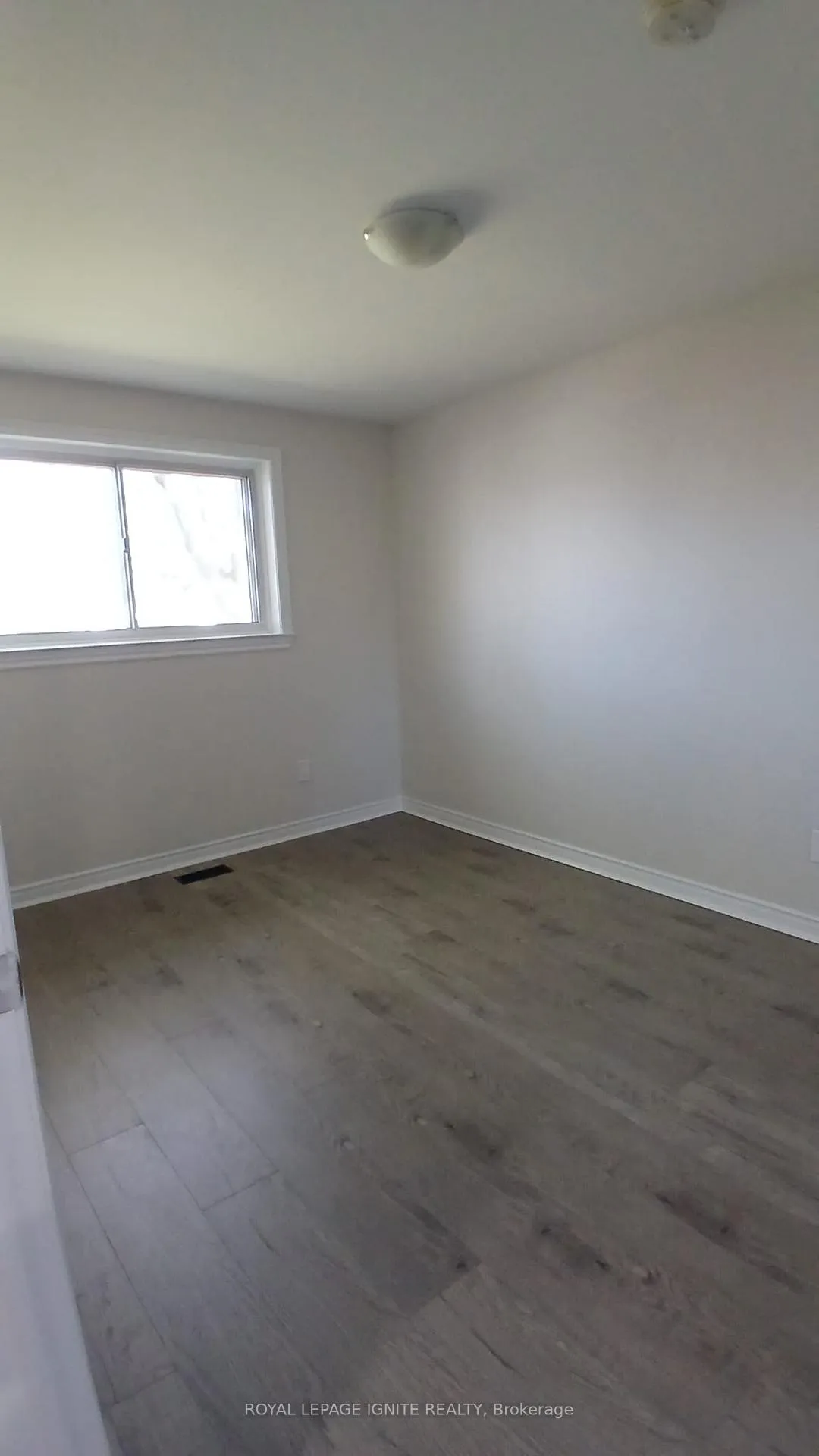 Photo 12 of Unit Main, 21 Humheller Road, Etobicoke, West Humber-Clairville — HOMEH