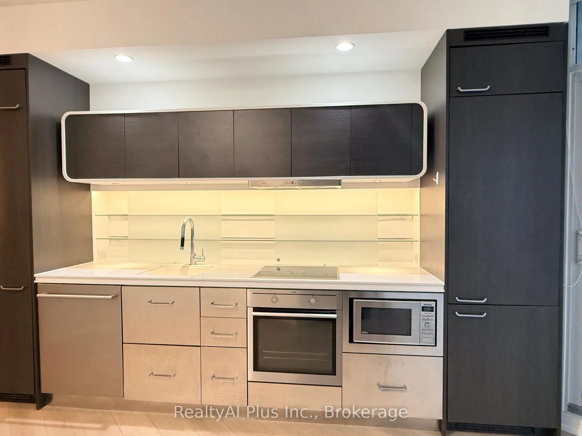 Photo 5 of Unit 1706, 45 Charles Street E, Toronto, Church-Yonge Corridor — HOMEH