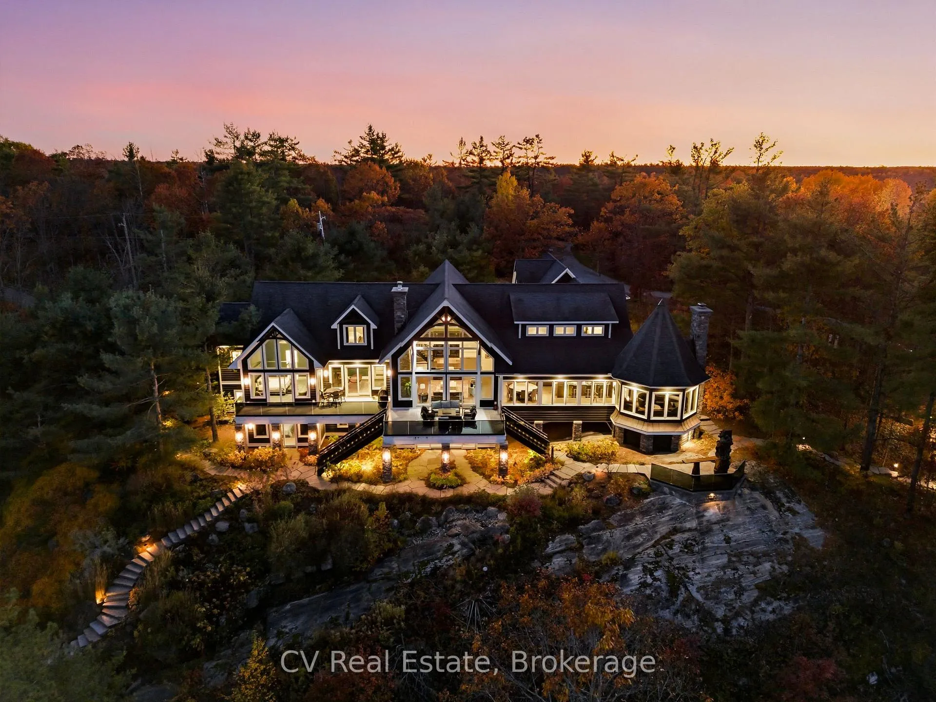Photo 4 of 1056 S Sunset Bay Rd, Gravenhurst, Muskoka (S) — HOMEH
