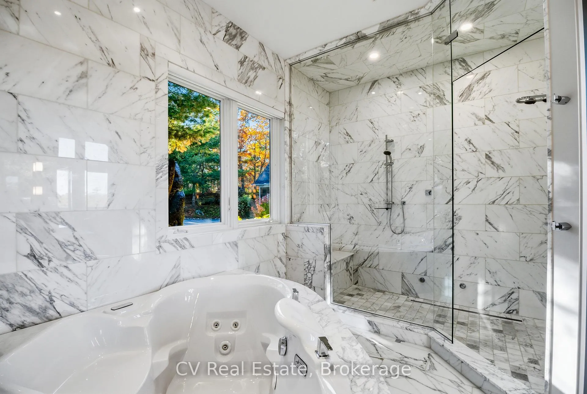 Photo 25 of 1056 S Sunset Bay Rd, Gravenhurst, Muskoka (S) — HOMEH