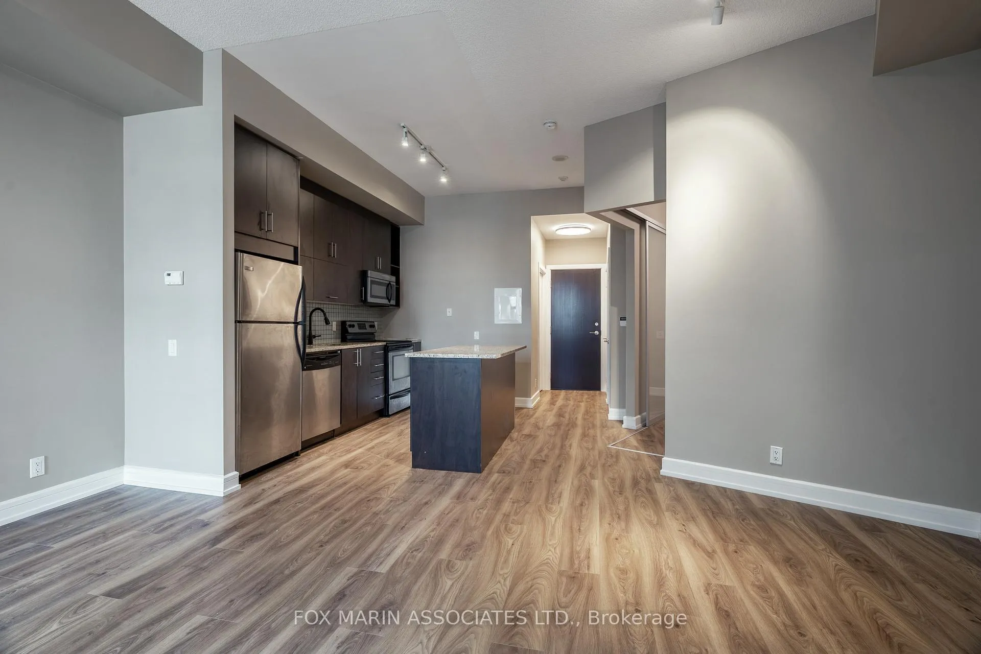 Photo 6 of Unit 403, 112 George Street, Toronto, Moss Park — HOMEH