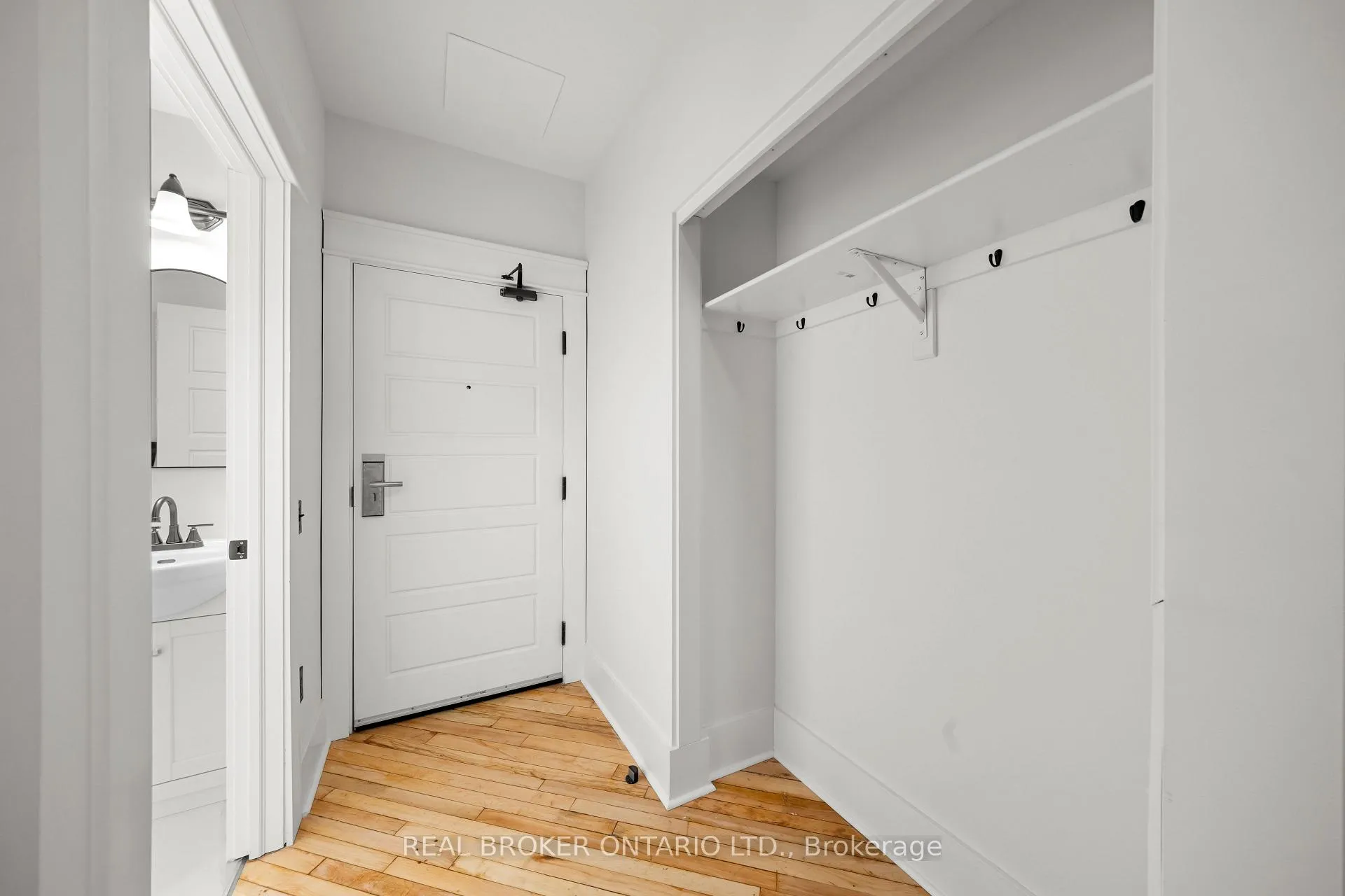 Photo 2 of Unit 209, 150 Mill Street, Carleton Place — HOMEH