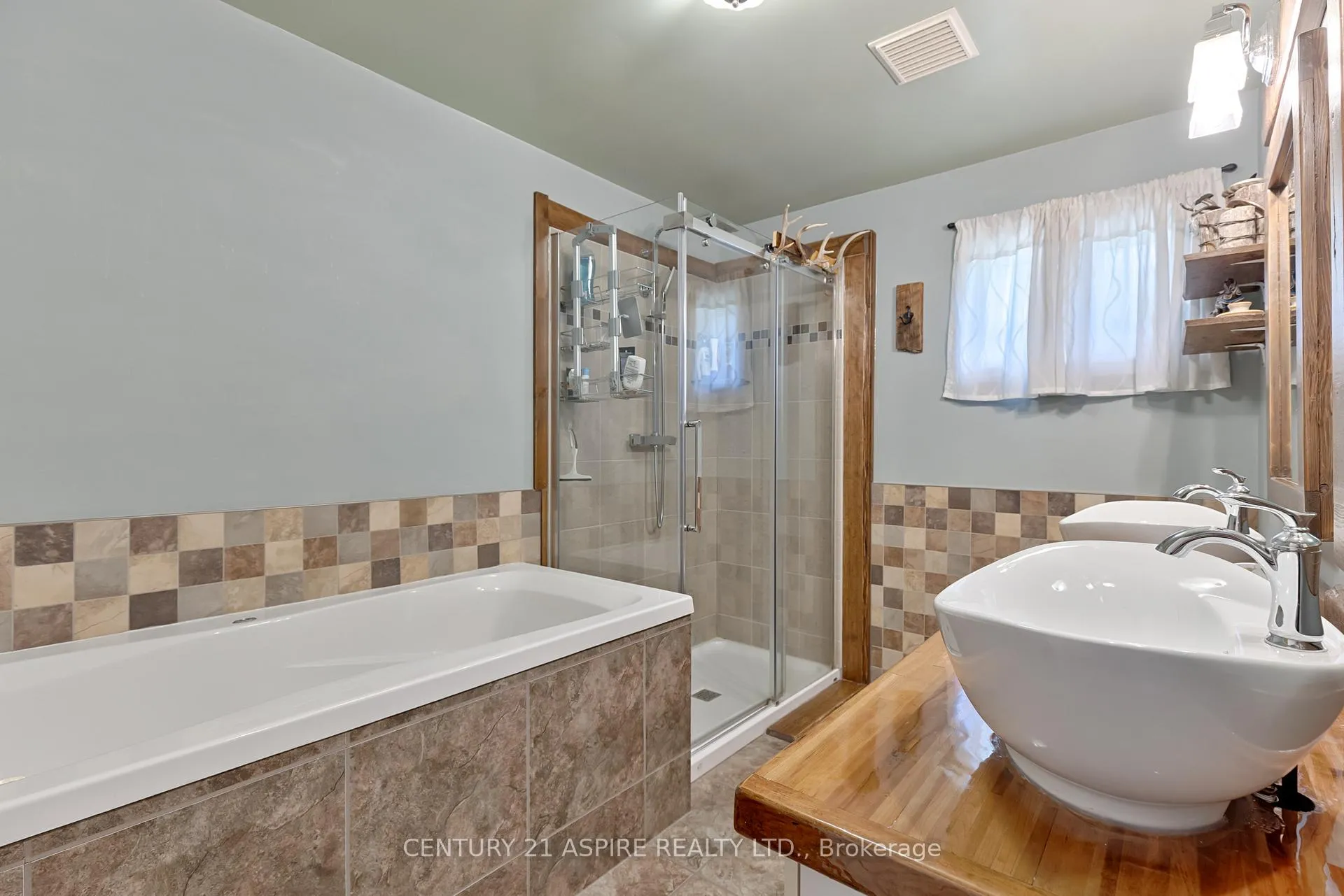 Photo 20 of 9 Jamie Crescent, Petawawa — HOMEH