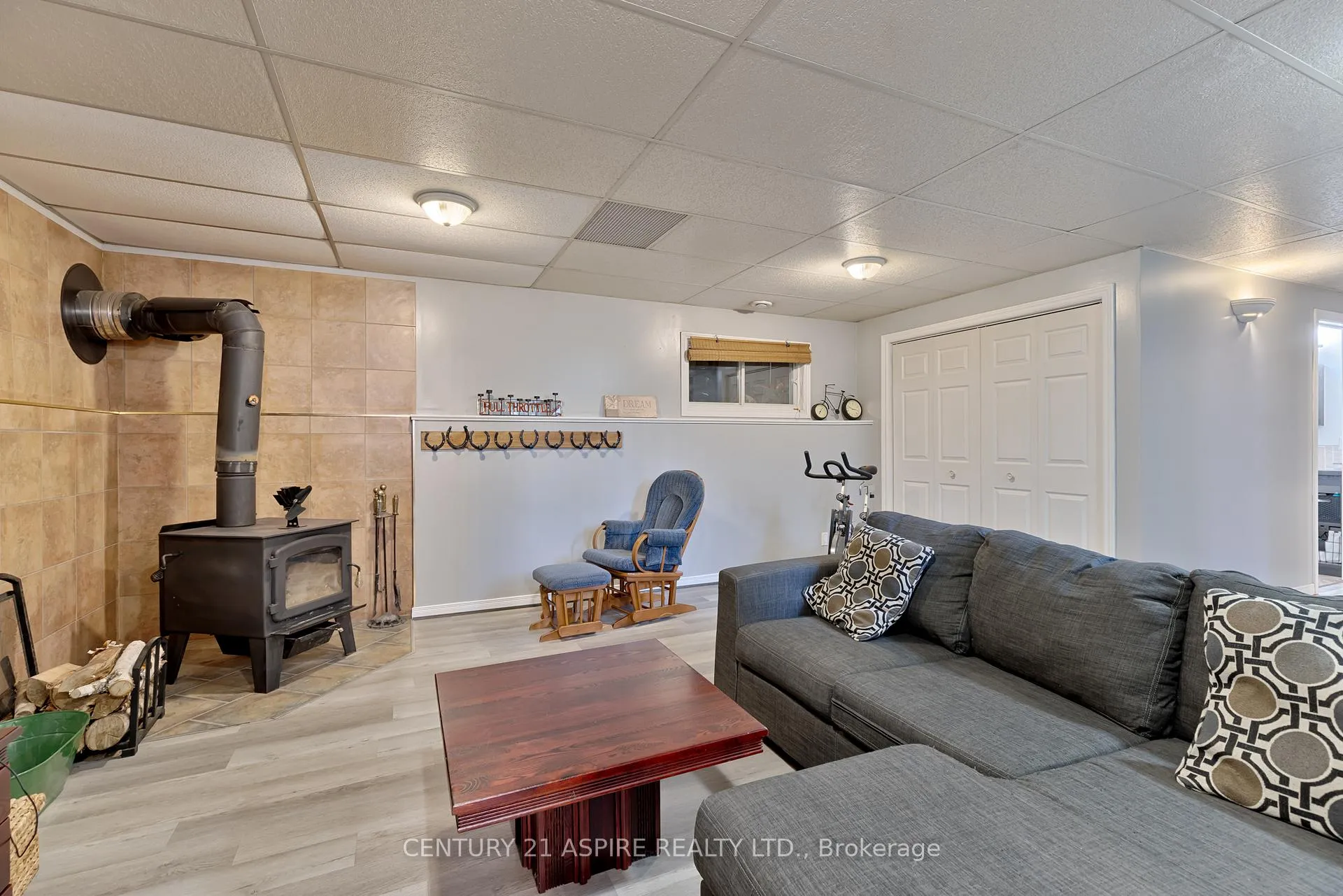Photo 23 of 9 Jamie Crescent, Petawawa — HOMEH