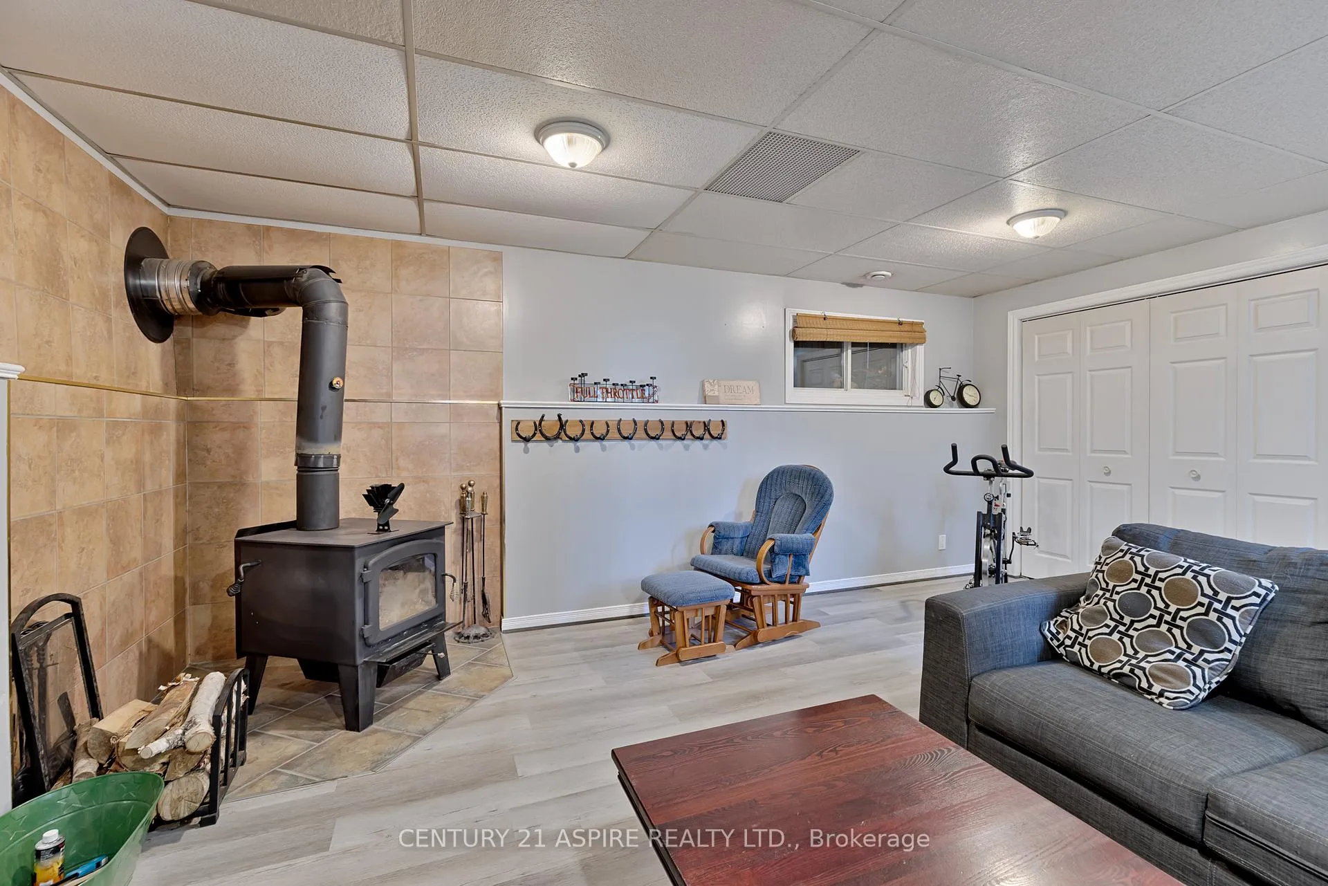 Photo 26 of 9 Jamie Crescent, Petawawa — HOMEH