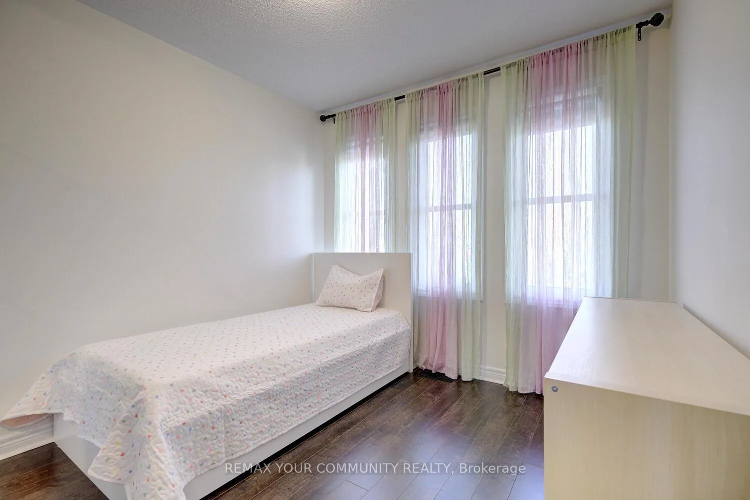 Photo 29 of 32 Black Maple Crescent, Vaughan, Patterson — HOMEH