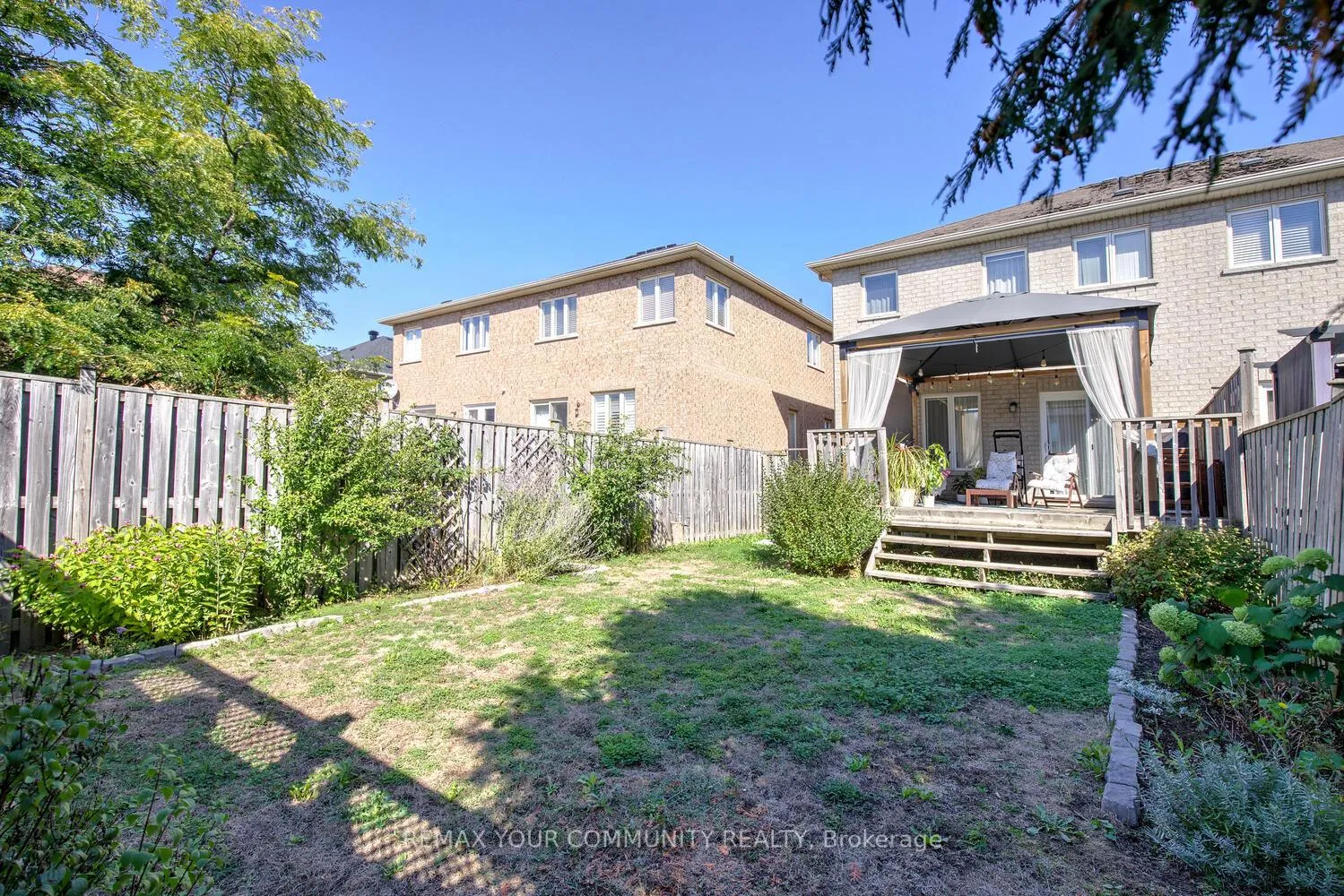 Photo 45 of 32 Black Maple Crescent, Vaughan, Patterson — HOMEH