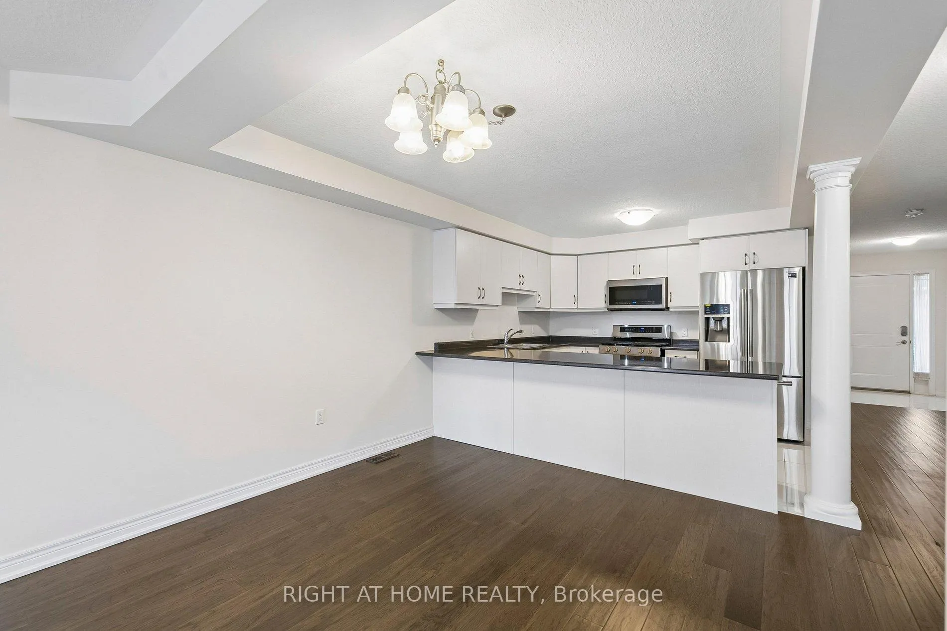 Photo 22 of 29 Bethune Avenue, Hamilton, Rural Glanbrook — HOMEH