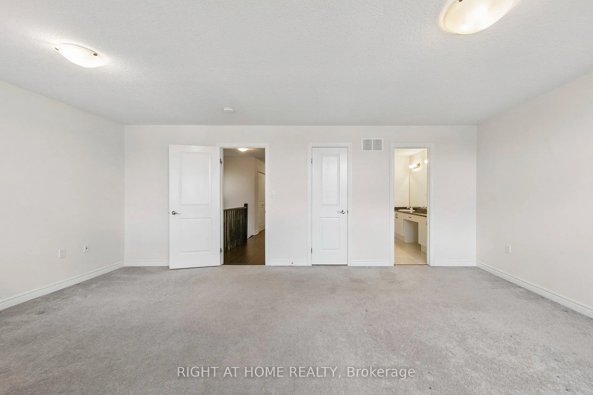 Photo 42 of 29 Bethune Avenue, Hamilton, Rural Glanbrook — HOMEH