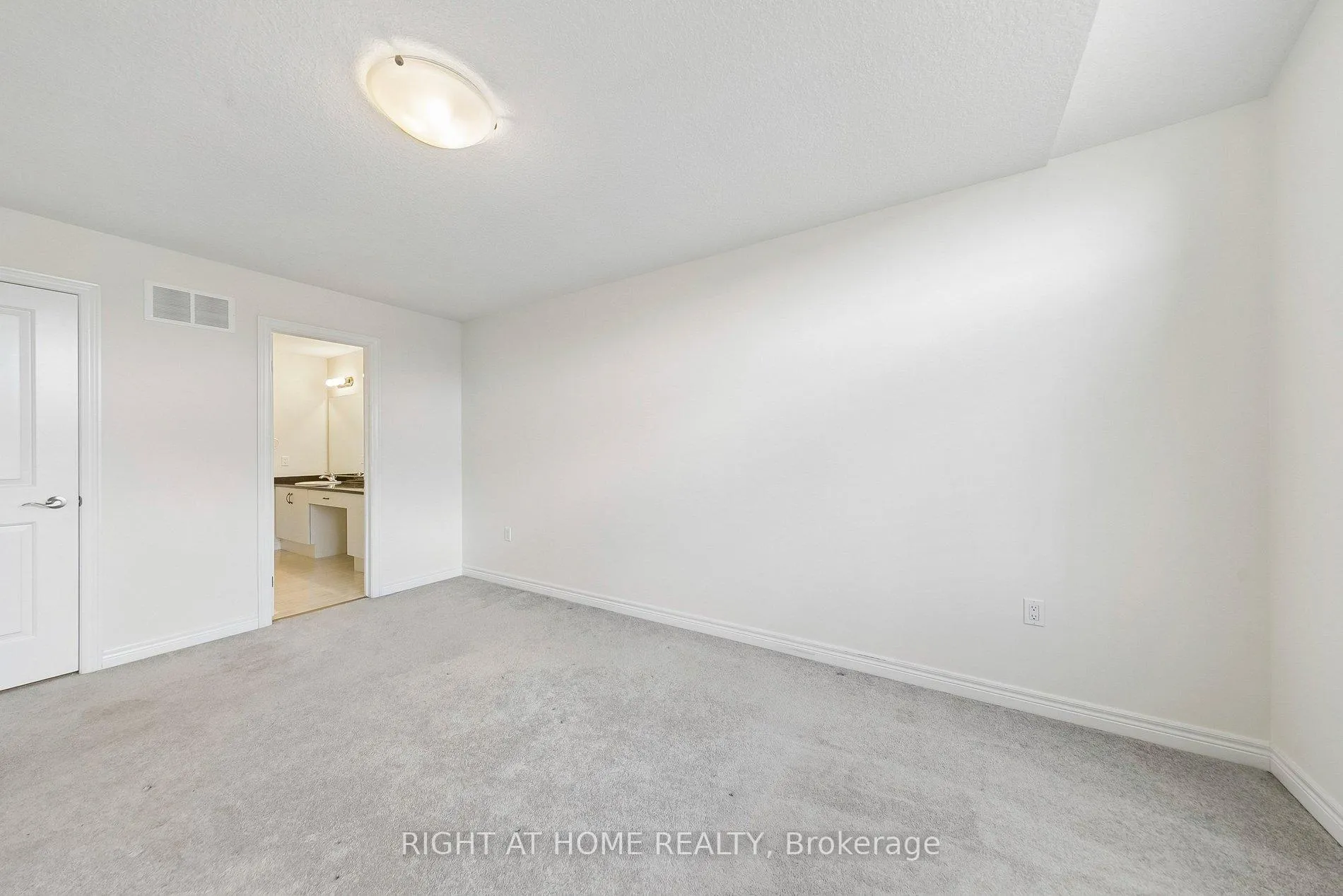 Photo 43 of 29 Bethune Avenue, Hamilton, Rural Glanbrook — HOMEH