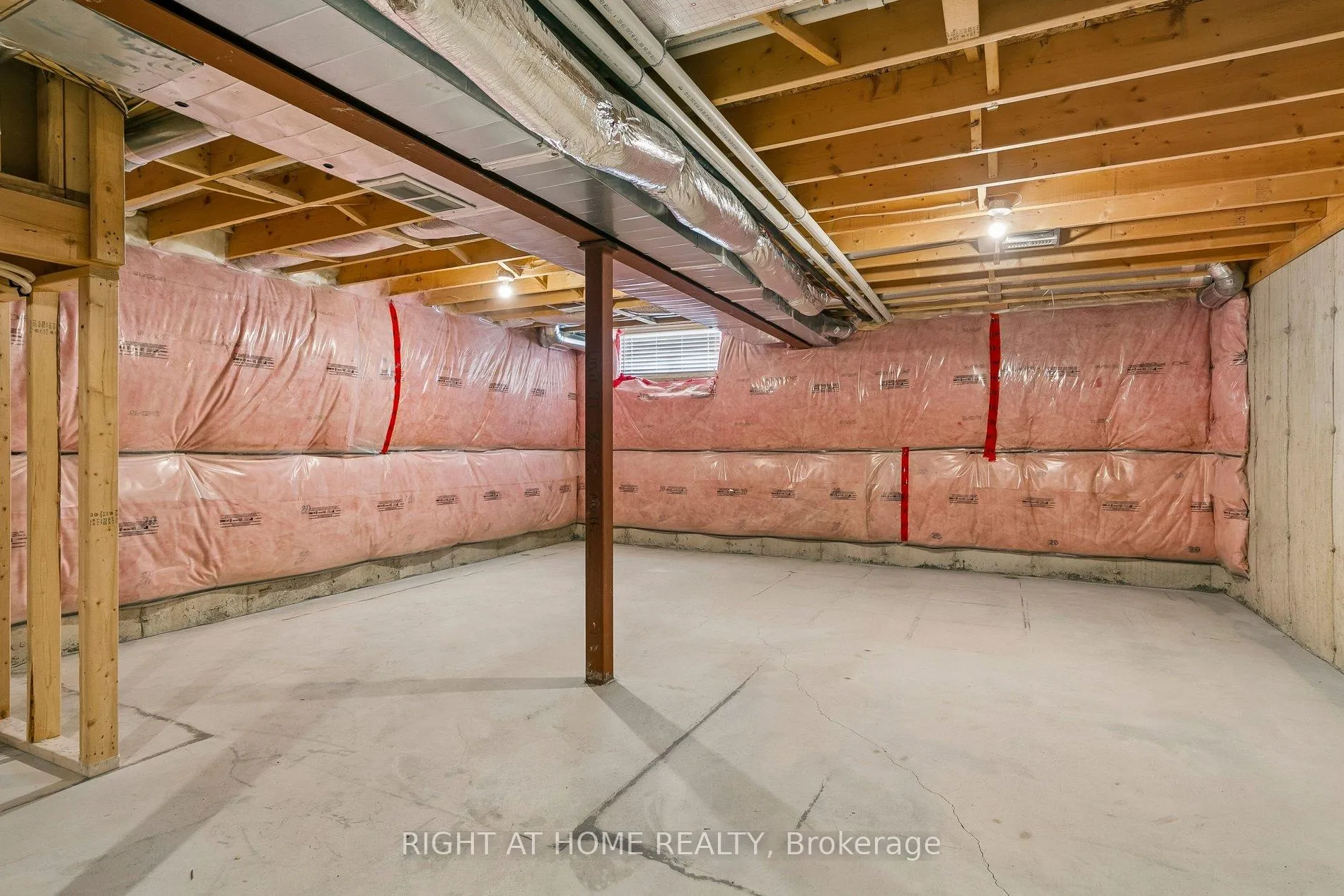 Photo 47 of 29 Bethune Avenue, Hamilton, Rural Glanbrook — HOMEH