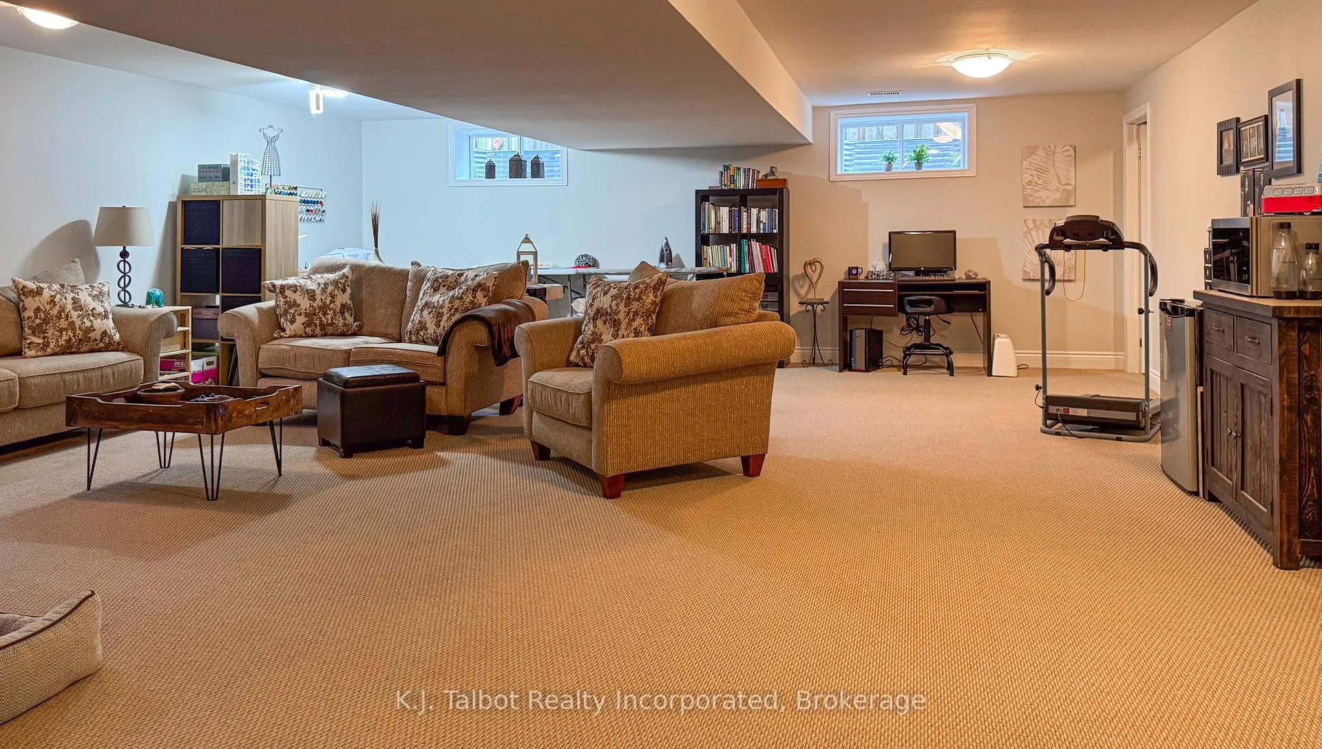 Photo 21 of 11 Lee Crescent, Goderich, Goderich (Town) — HOMEH