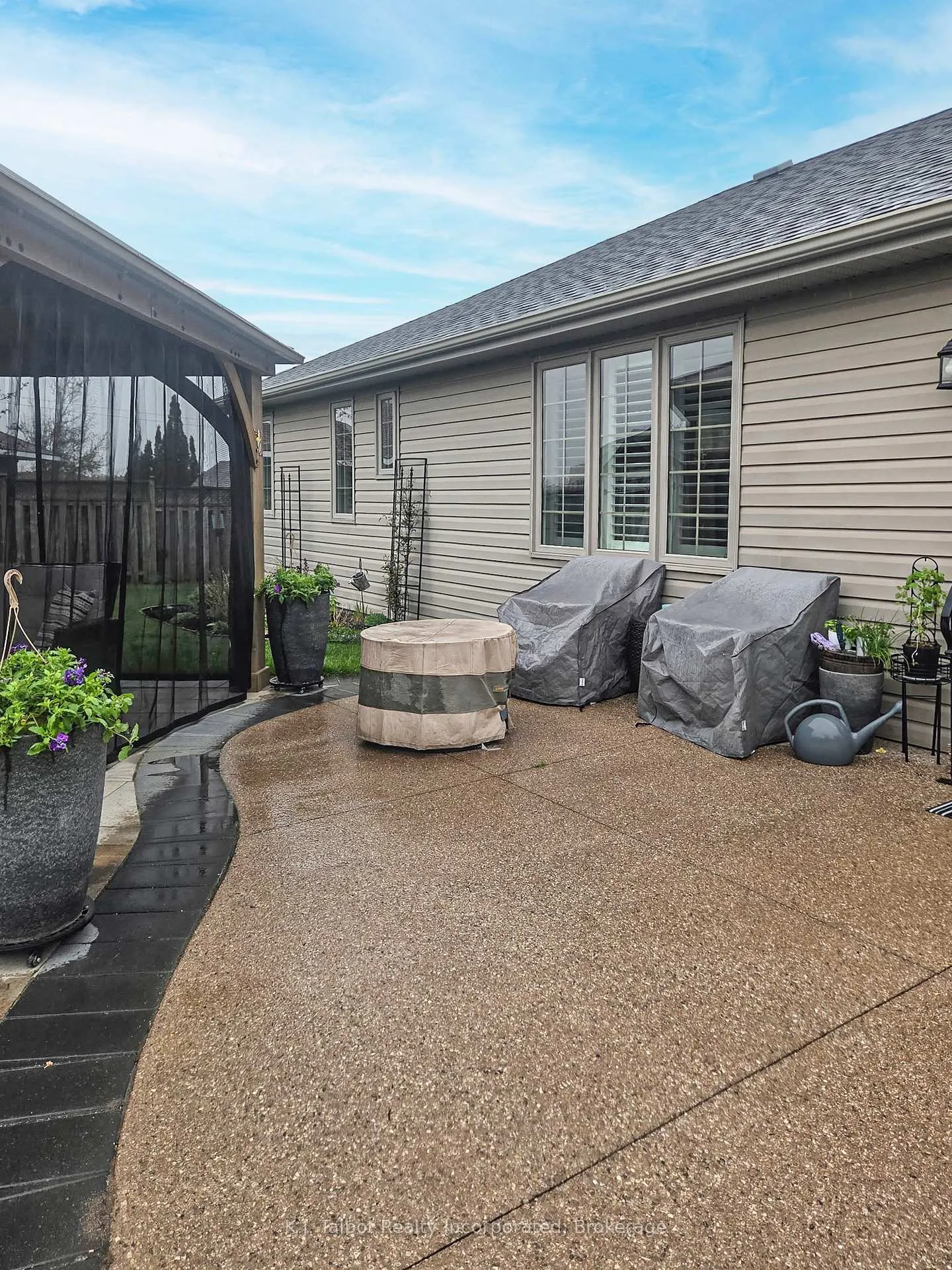 Photo 31 of 11 Lee Crescent, Goderich, Goderich (Town) — HOMEH