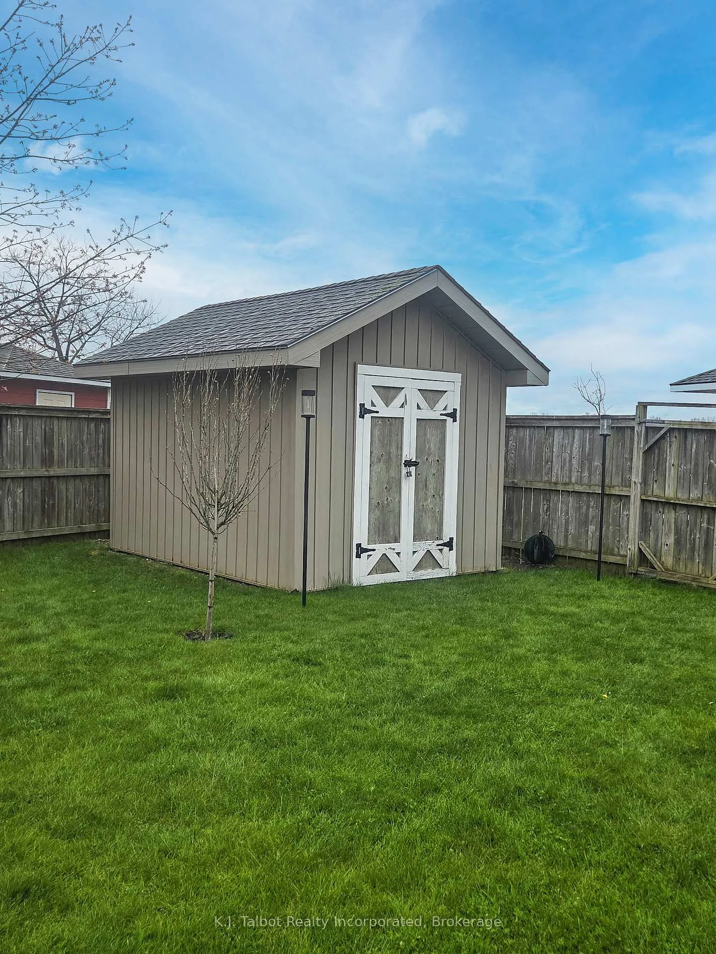 Photo 34 of 11 Lee Crescent, Goderich, Goderich (Town) — HOMEH