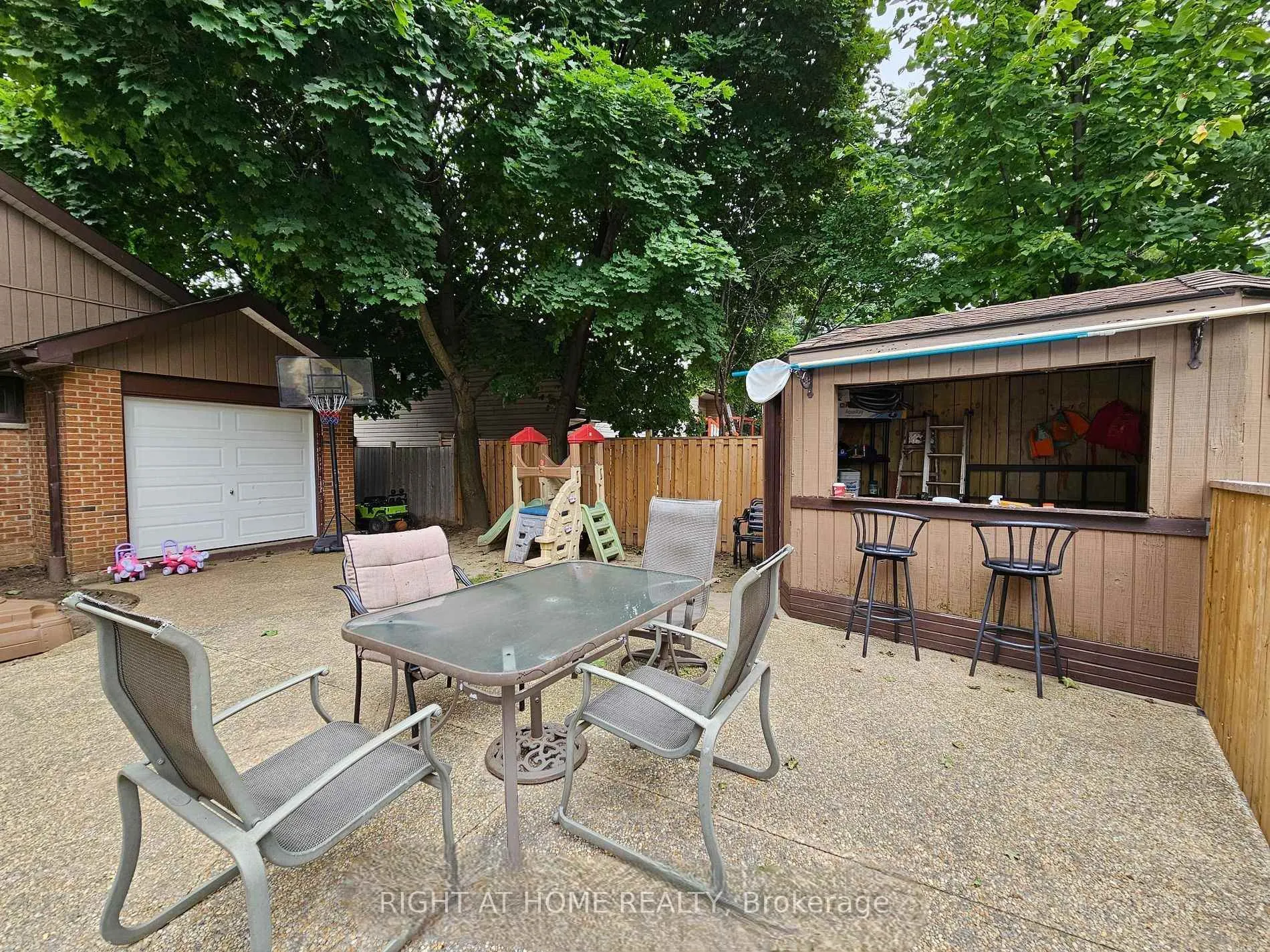 Photo 35 of 7027 Estoril Road, Mississauga, Meadowvale — HOMEH