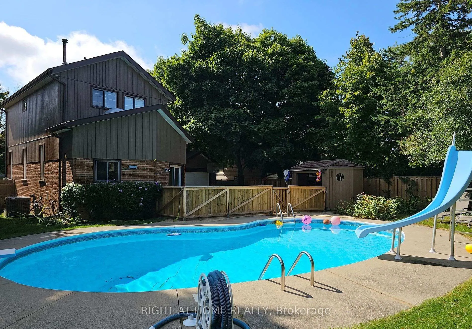 Photo 37 of 7027 Estoril Road, Mississauga, Meadowvale — HOMEH