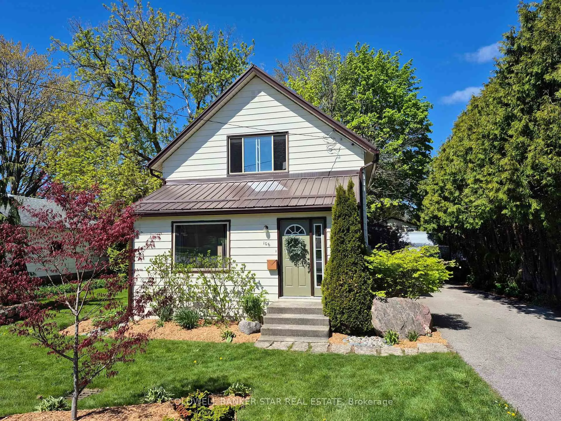 Photo 1 of 106 Fairview Avenue, St. Thomas — HOMEH