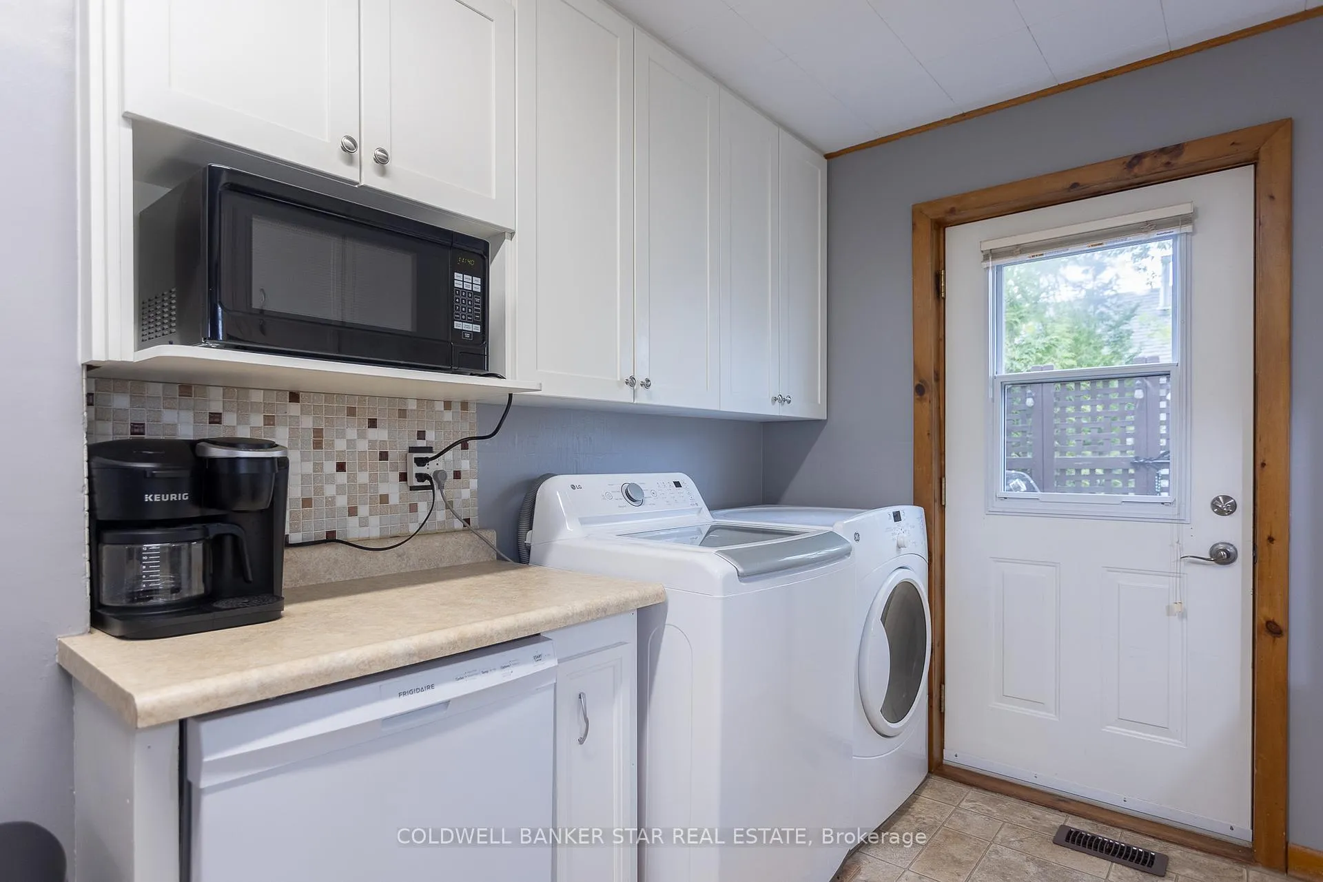 Photo 19 of 106 Fairview Avenue, St. Thomas — HOMEH