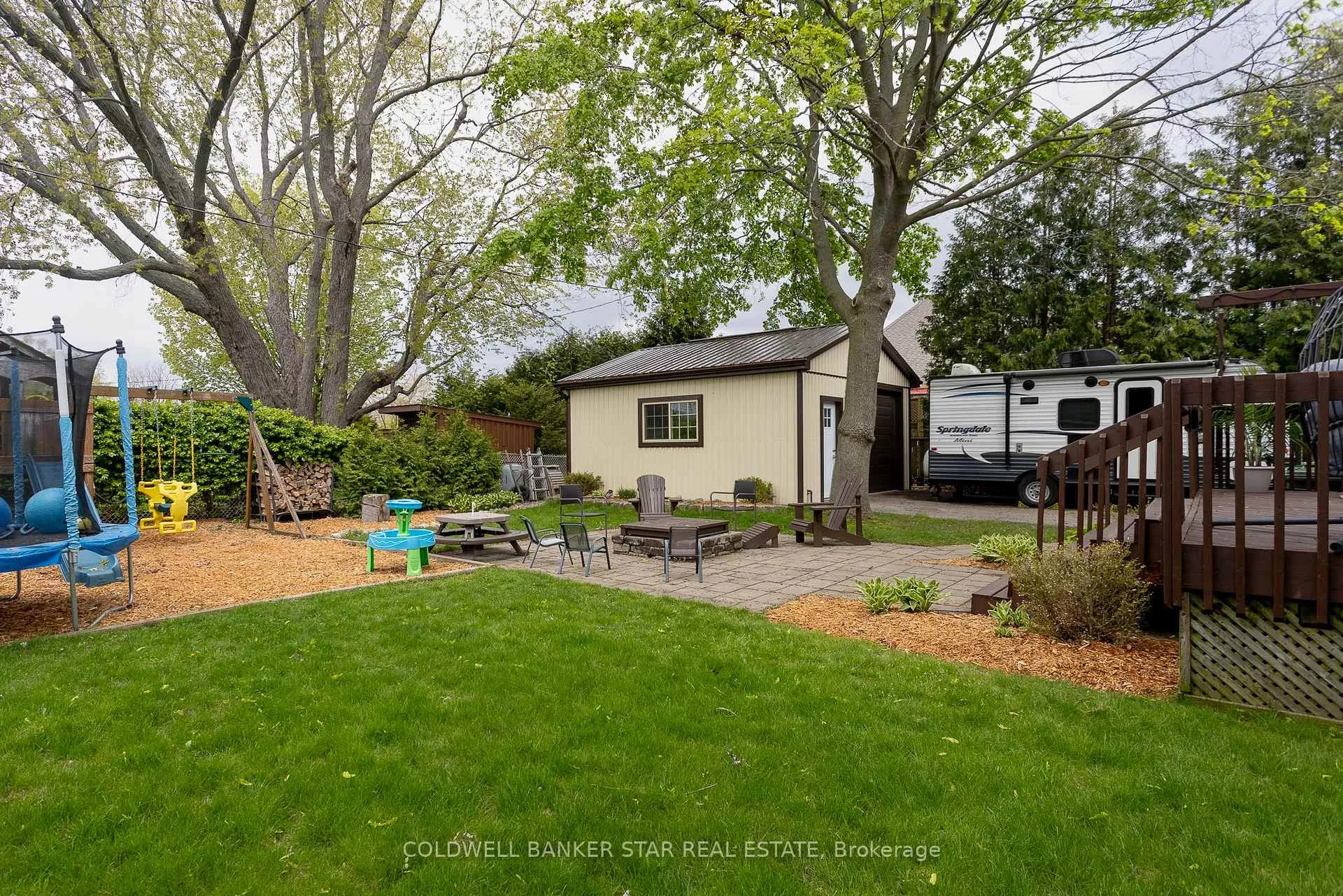 Photo 39 of 106 Fairview Avenue, St. Thomas — HOMEH