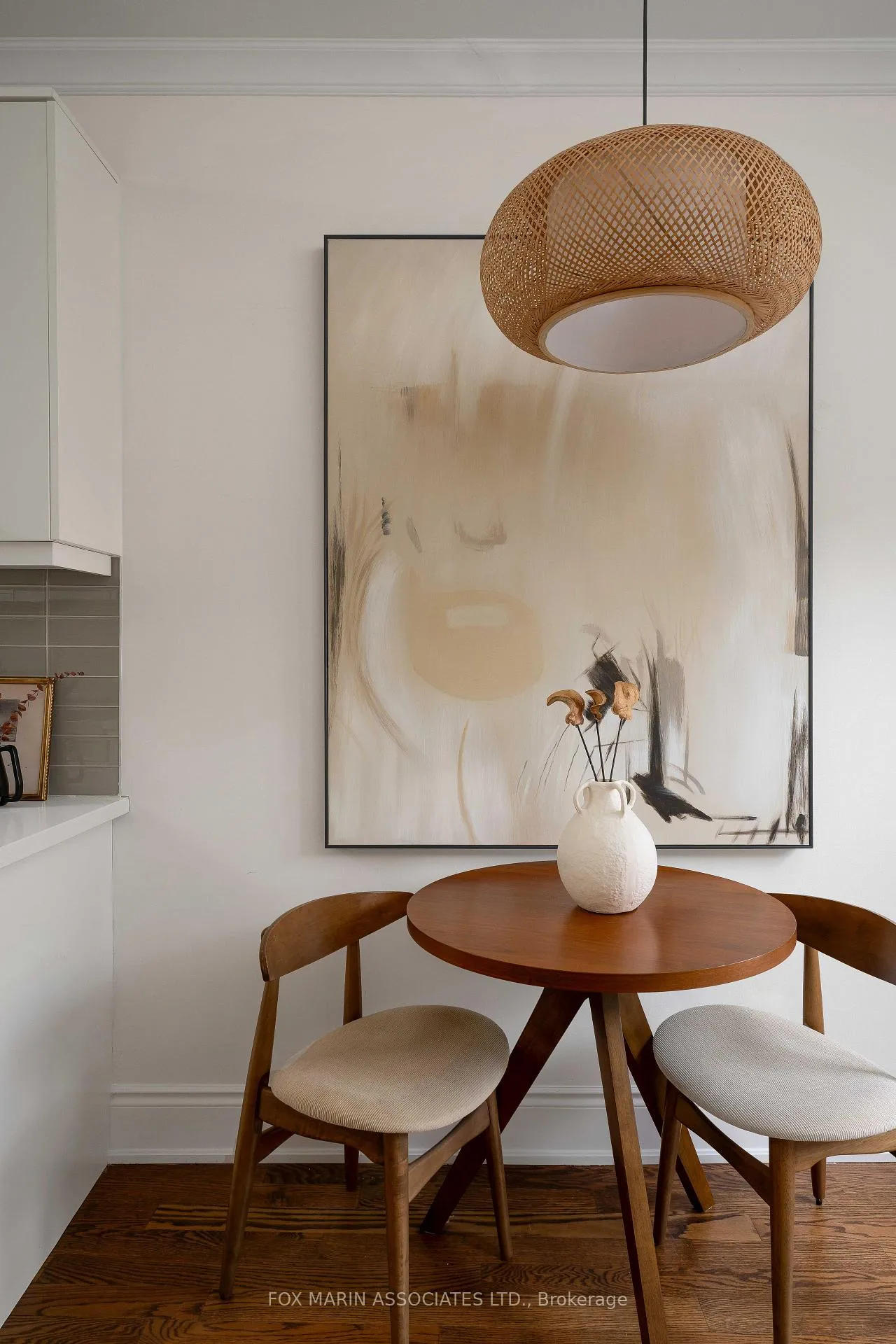 Photo 19 of 95 Walnut Avenue, Toronto, Niagara — HOMEH