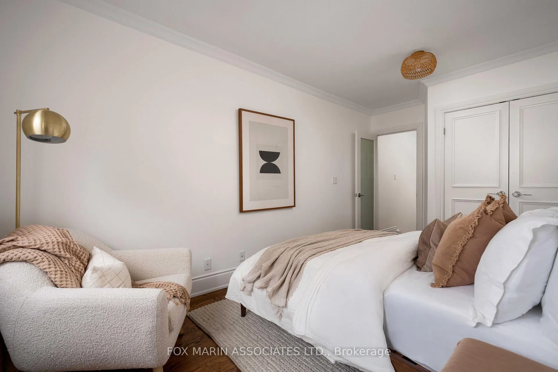 Photo 24 of 95 Walnut Avenue, Toronto, Niagara — HOMEH